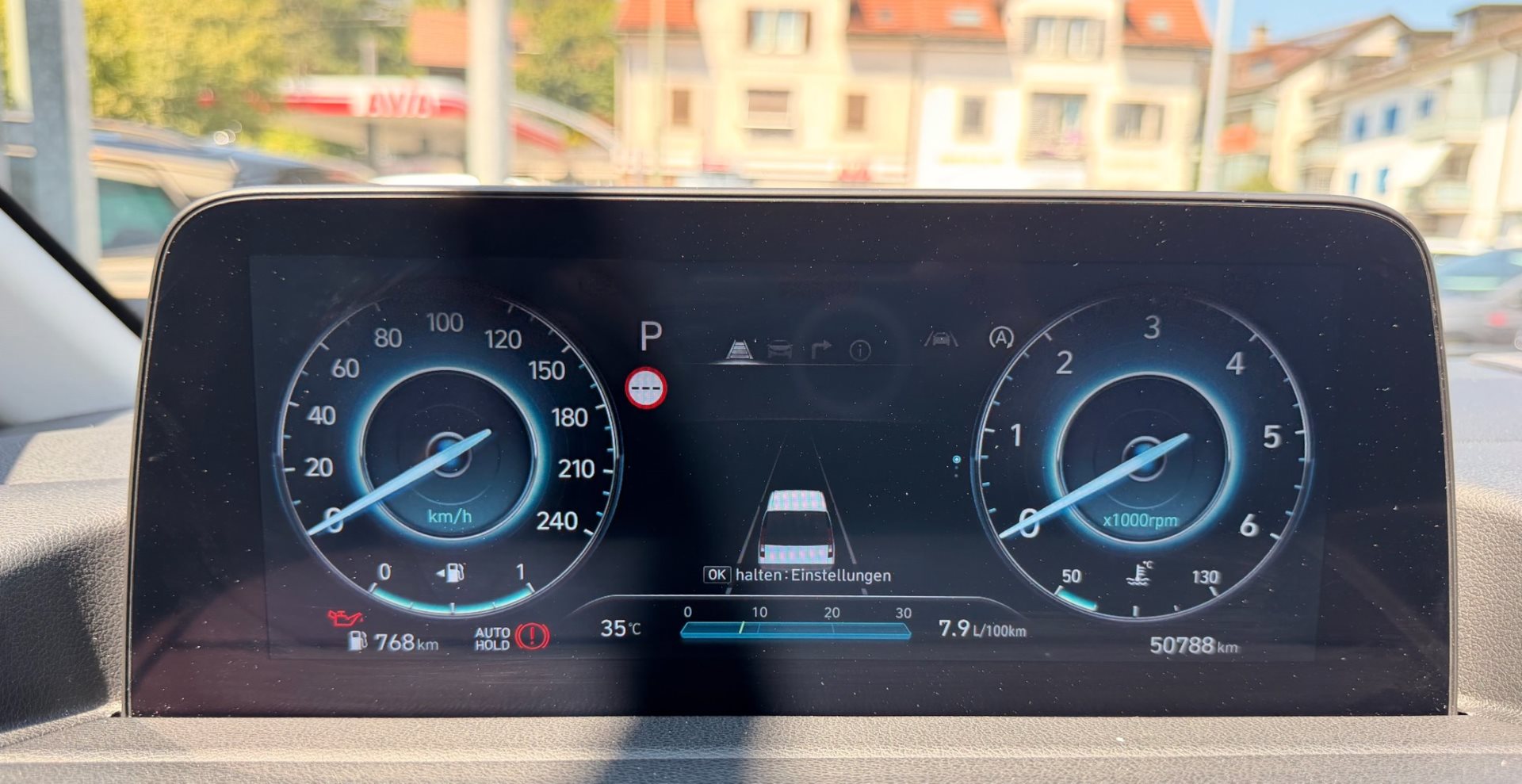HYUNDAI STARIA AMPLIA 2.2 CRDI 4WD *** 8 PLÄTZER MIT TOPAUSSTATTUNG UND 5 JAHREN WERKSGARANTIE ***-image-12