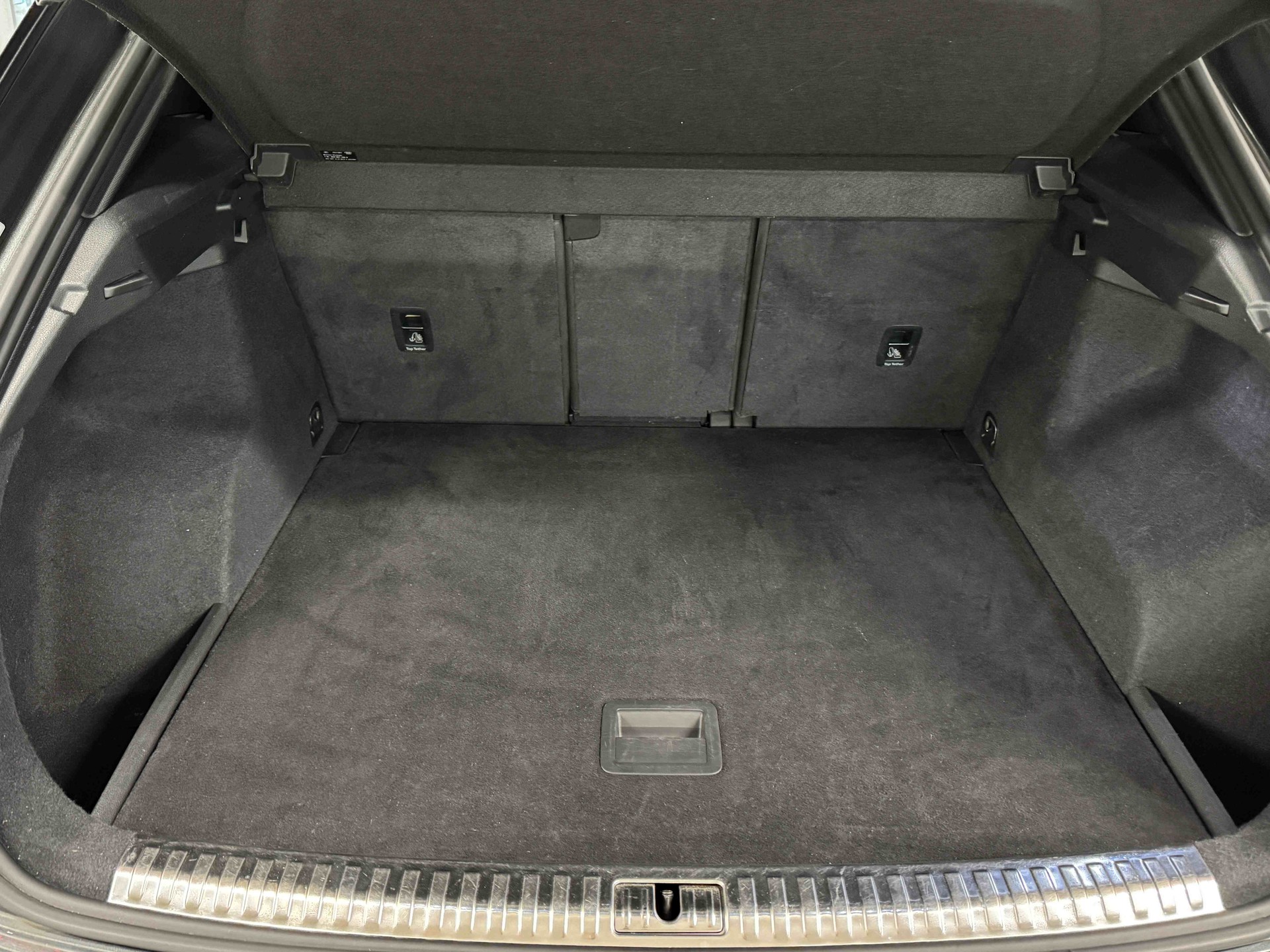 AUDI Q3 45 TFSI S line quattro S-tronic-image-15