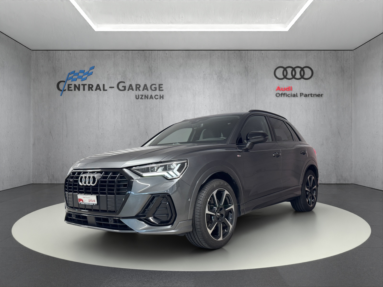 AUDI Q3 45 TFSI S line quattro S-tronic