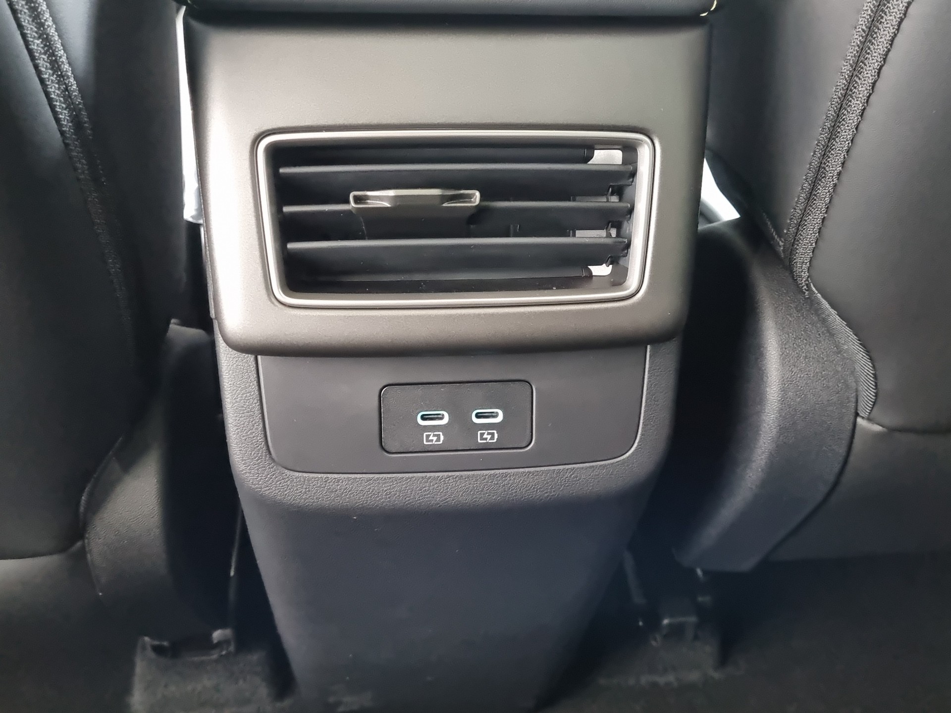 BYD Atto 2 DM-i Boost FWD-image-15