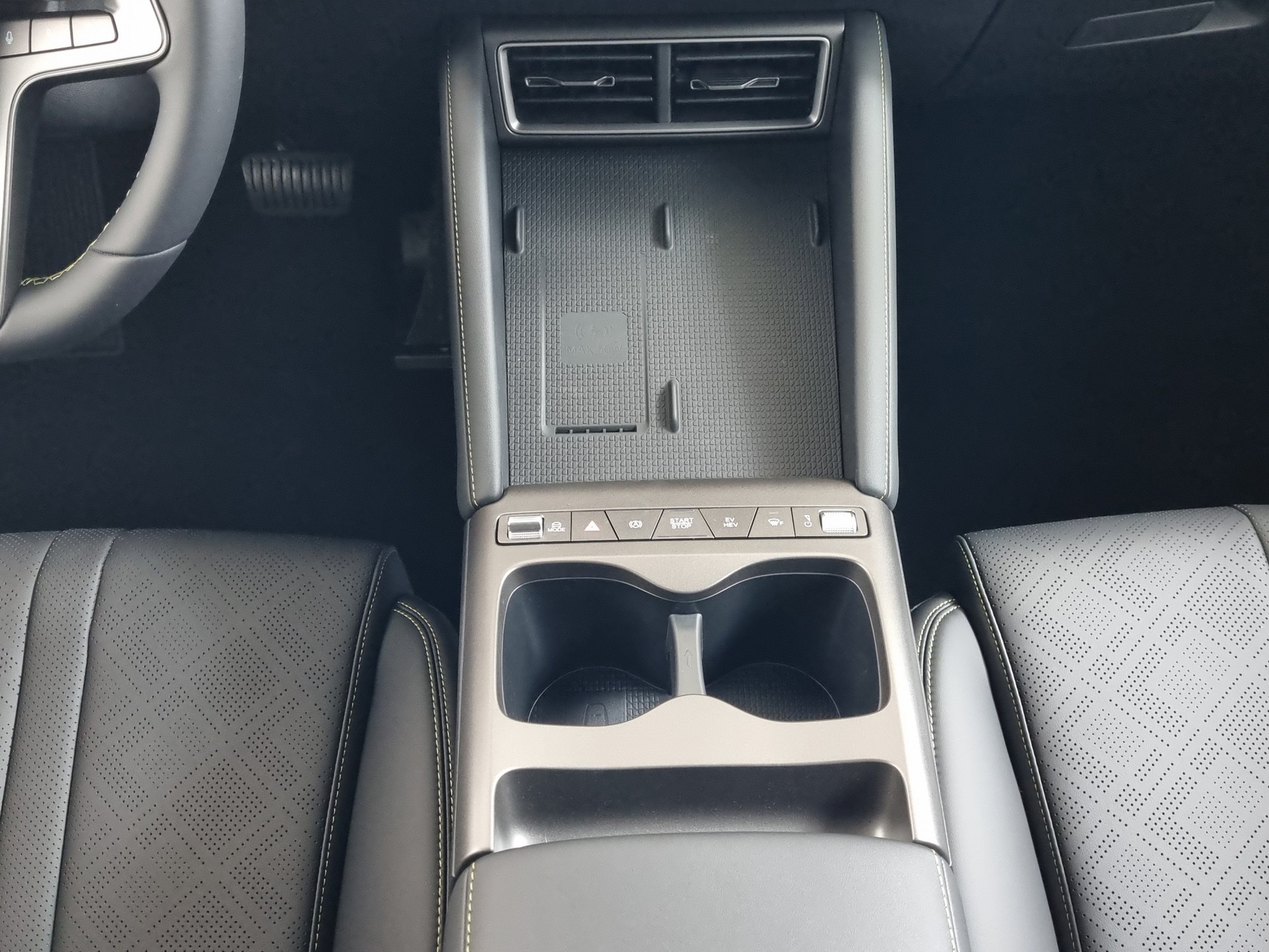 BYD Atto 2 DM-i Boost FWD-image-9