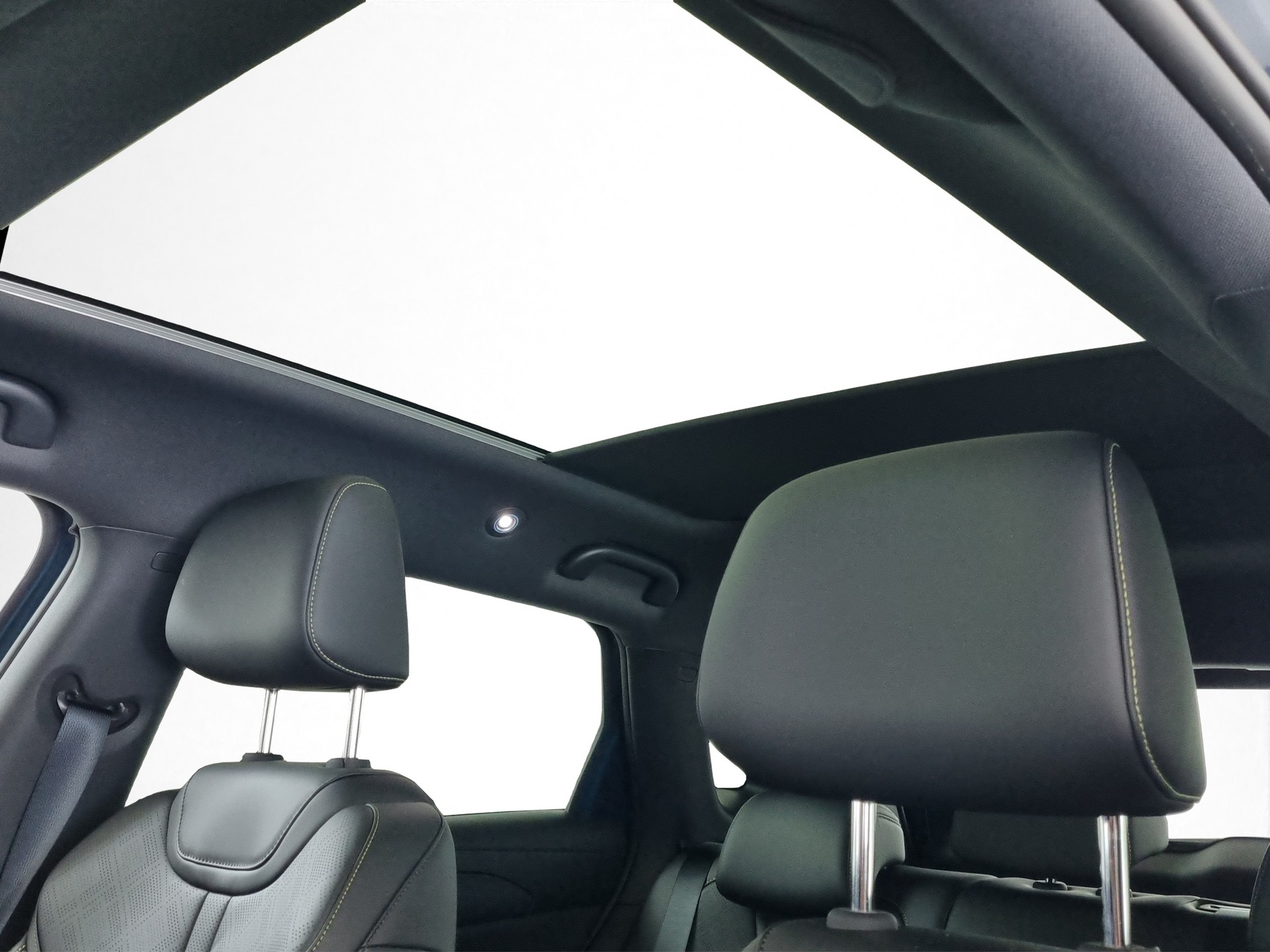 BYD Atto 2 DM-i Boost FWD-image-12