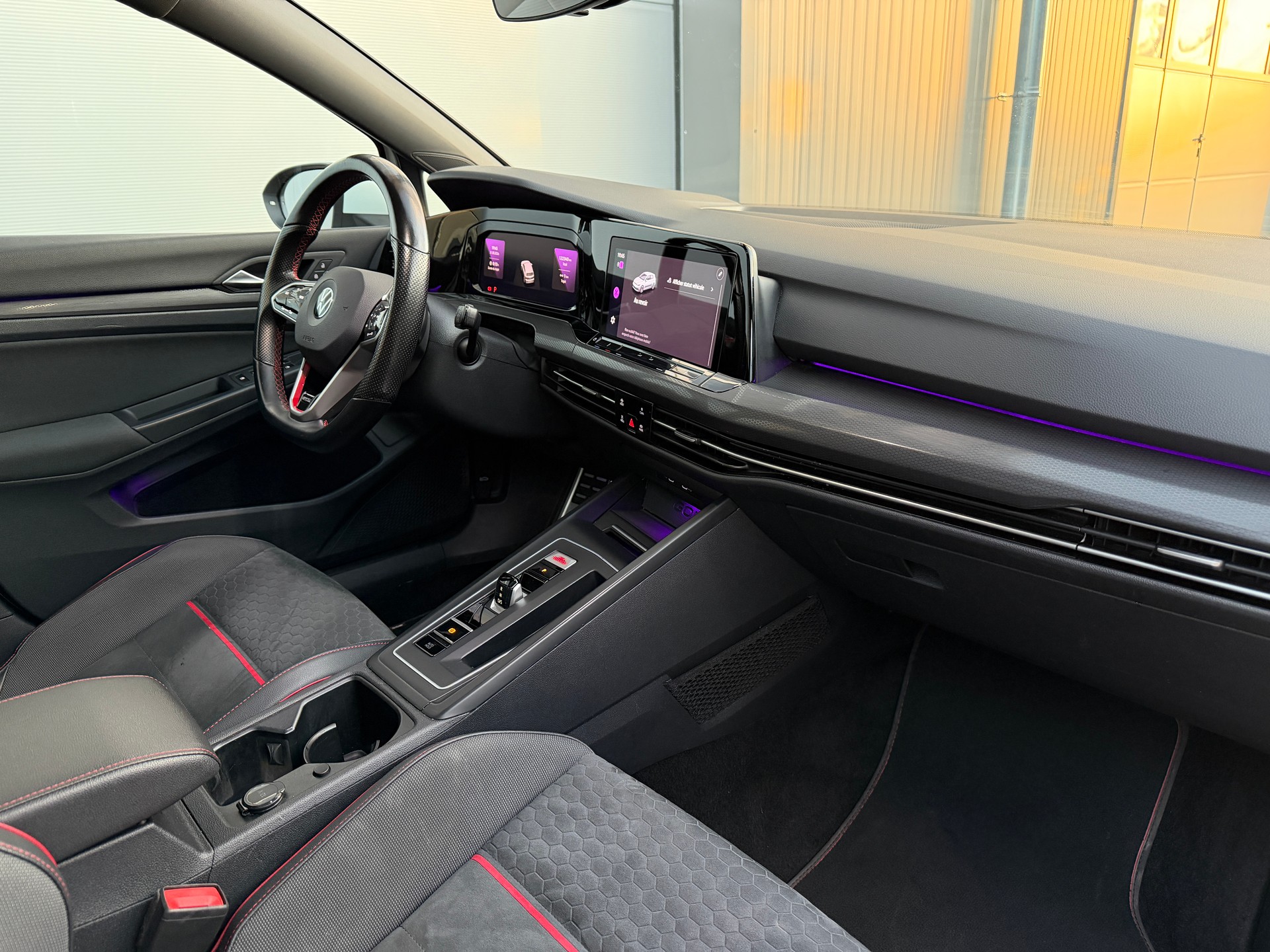 VW Golf 2.0 TSI GTI Clubsport DSG-image-12