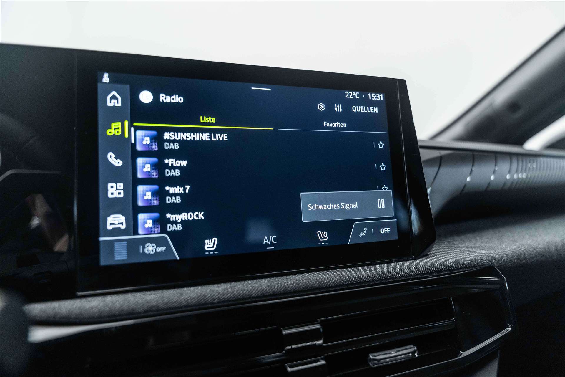 RENAULT RENAULT Clio 1.2 TCe Evolution NEUES MODELL EDC-Automat-image-19