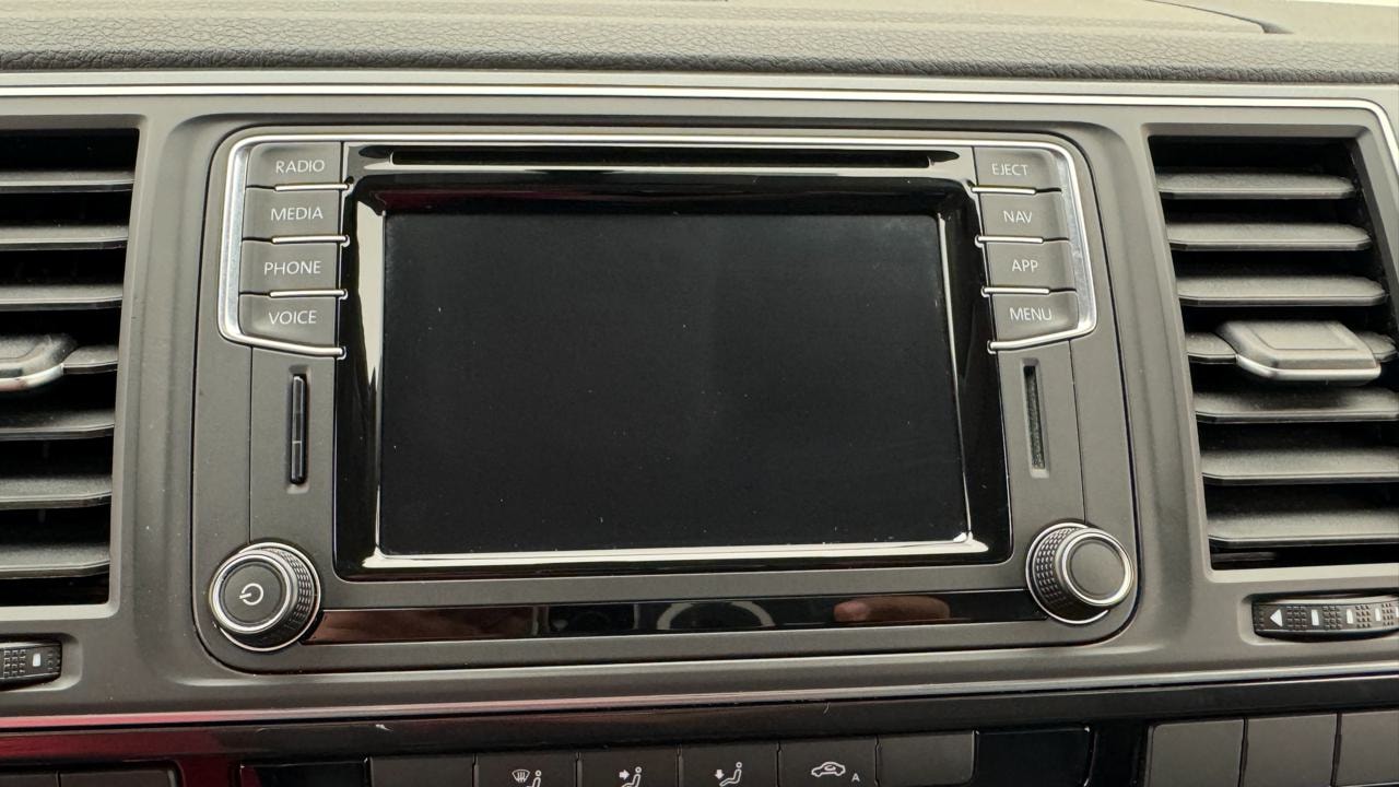 VW T6 Multivan 2.0 TDI Trendline DSG-image-10