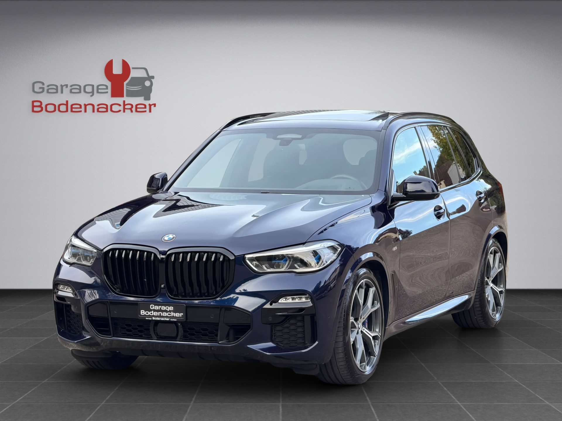 BMW X5 xDrive 30d Steptronic M Sport Paket G05 Model-showroom-element-1