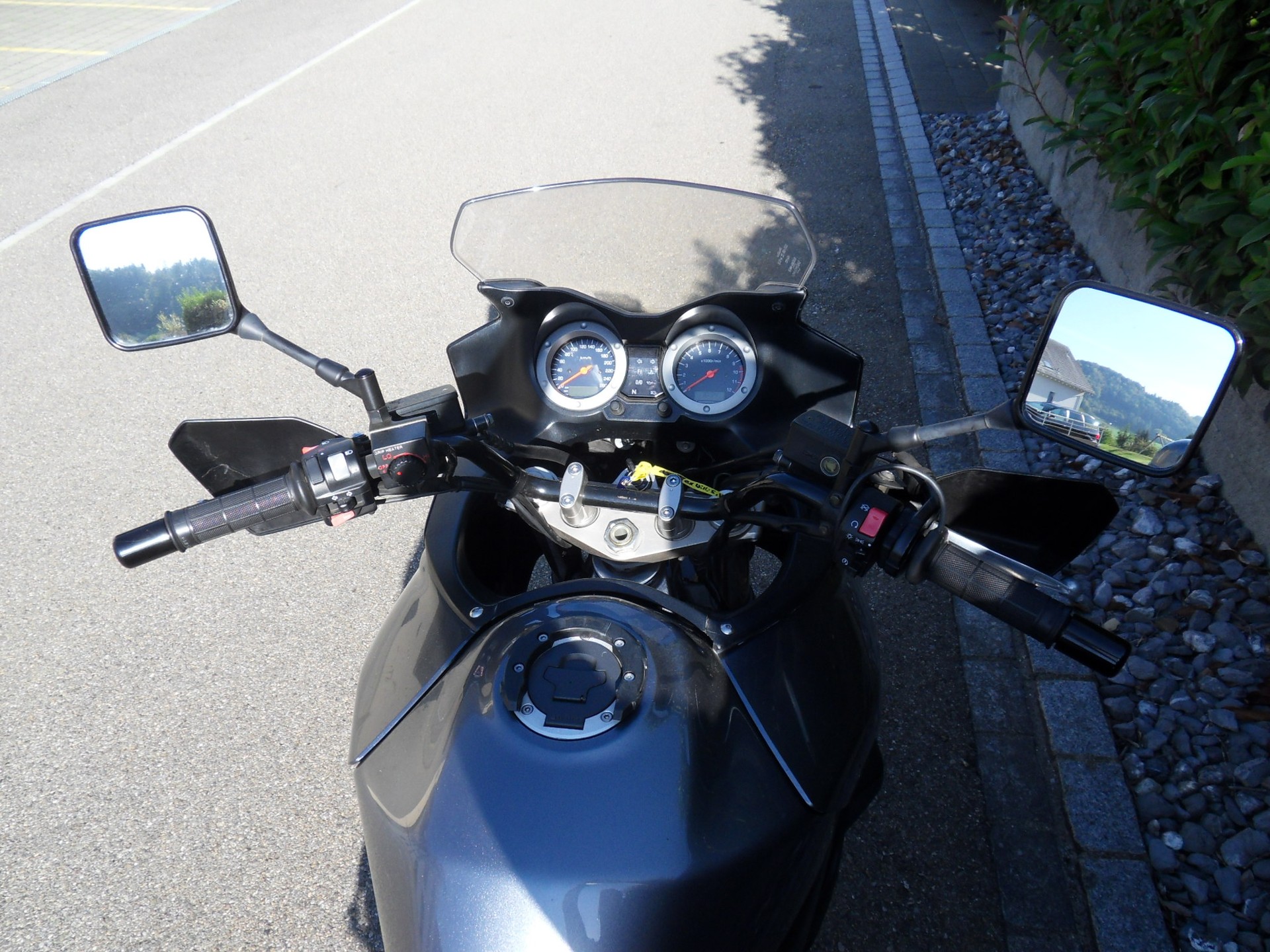 SUZUKI DL 1000 V-Strom-image-6