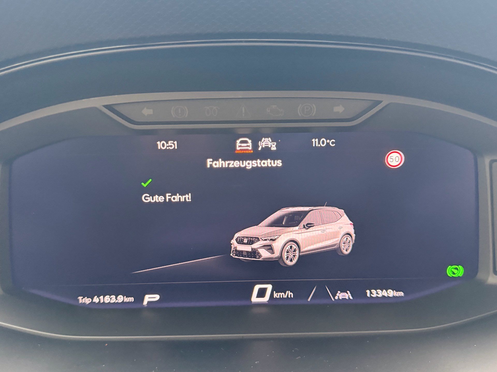 SEAT Arona 1.5 TSI 150 PS FR BLACK EDITION !! *** TOP AUSSTATTUNG ***-image-9