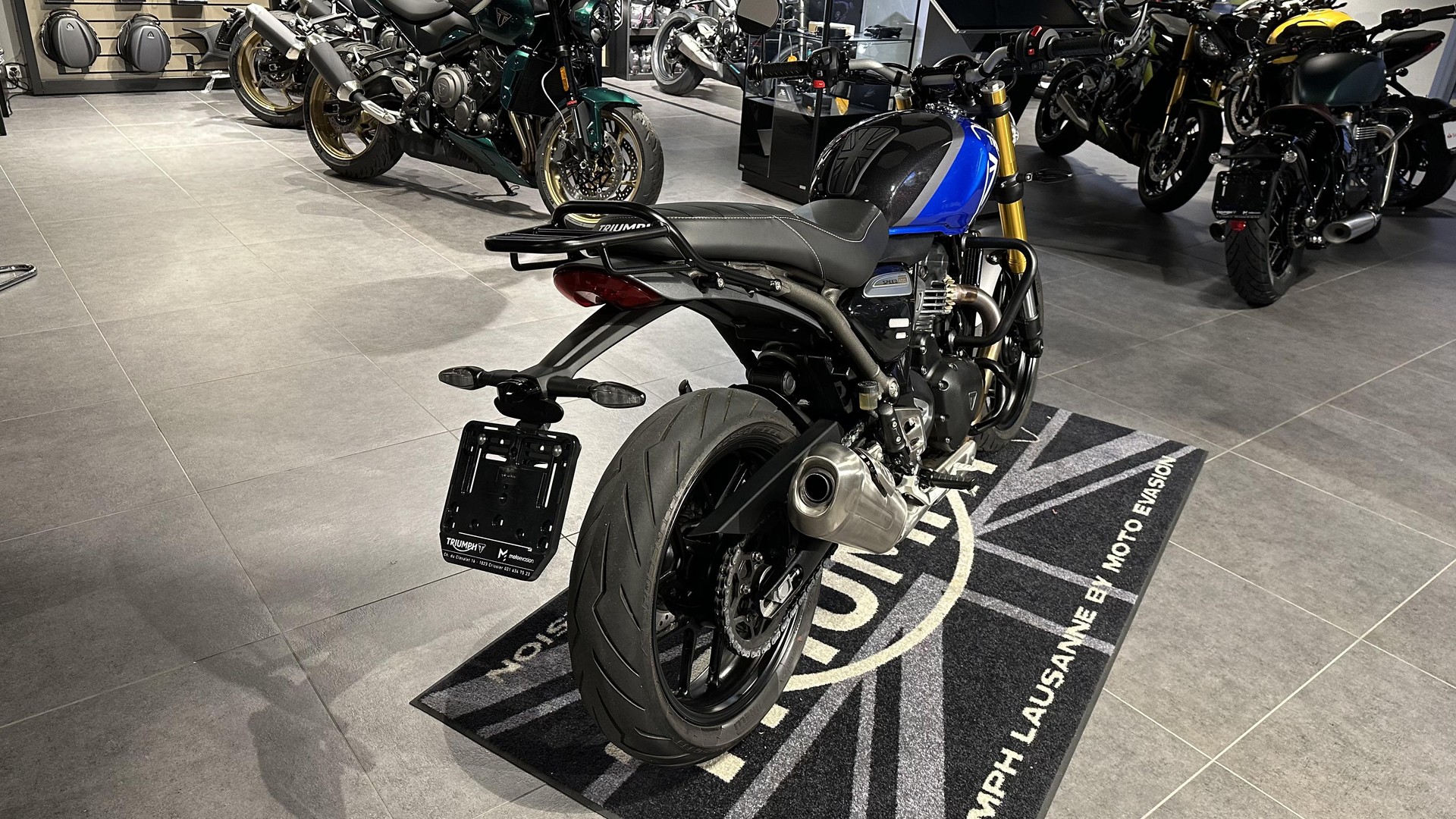 TRIUMPH Speed 400-image-4