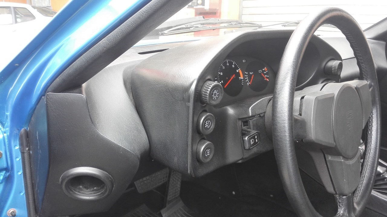 PORSCHE 928-image-3