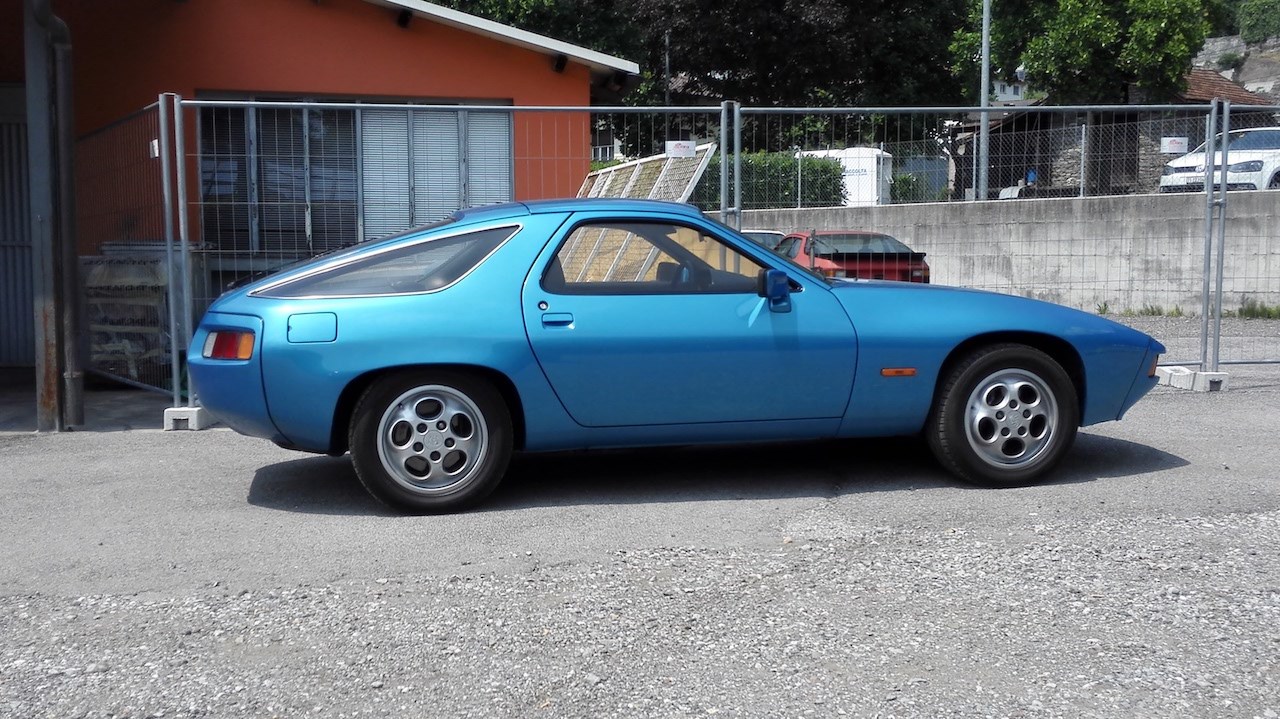 PORSCHE 928-image-5