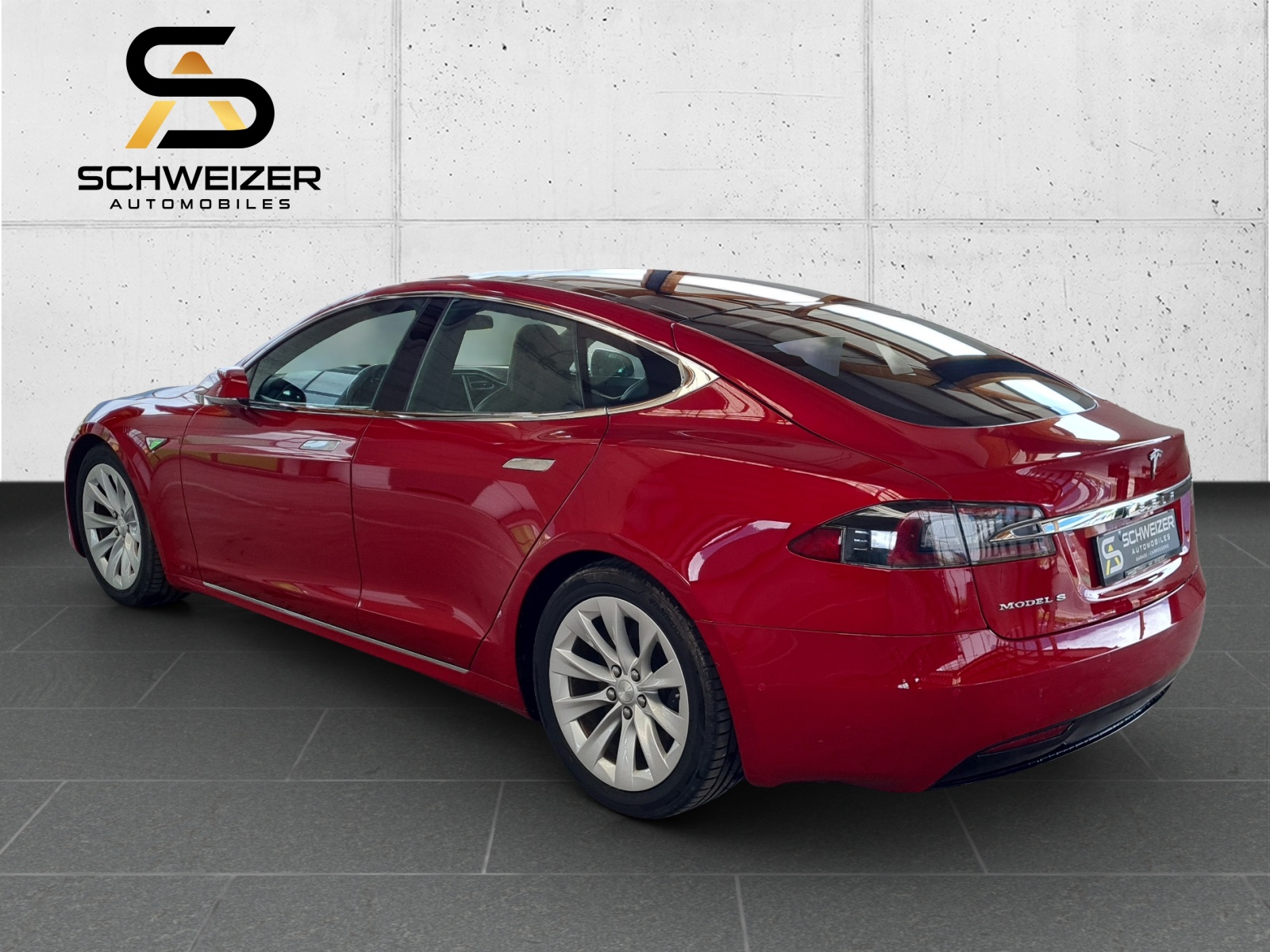 TESLA Model S 75 D-image-5