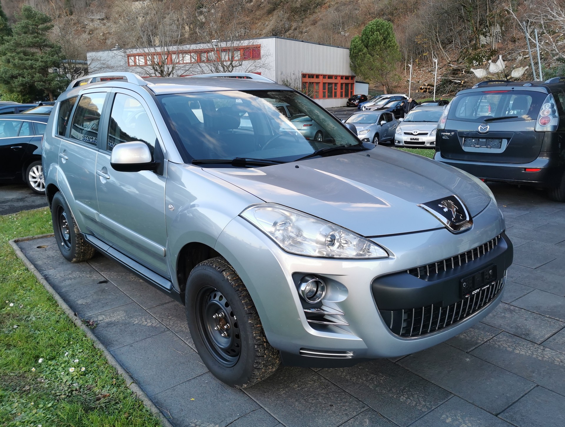 PEUGEOT 4007 2.2 HDi Confort