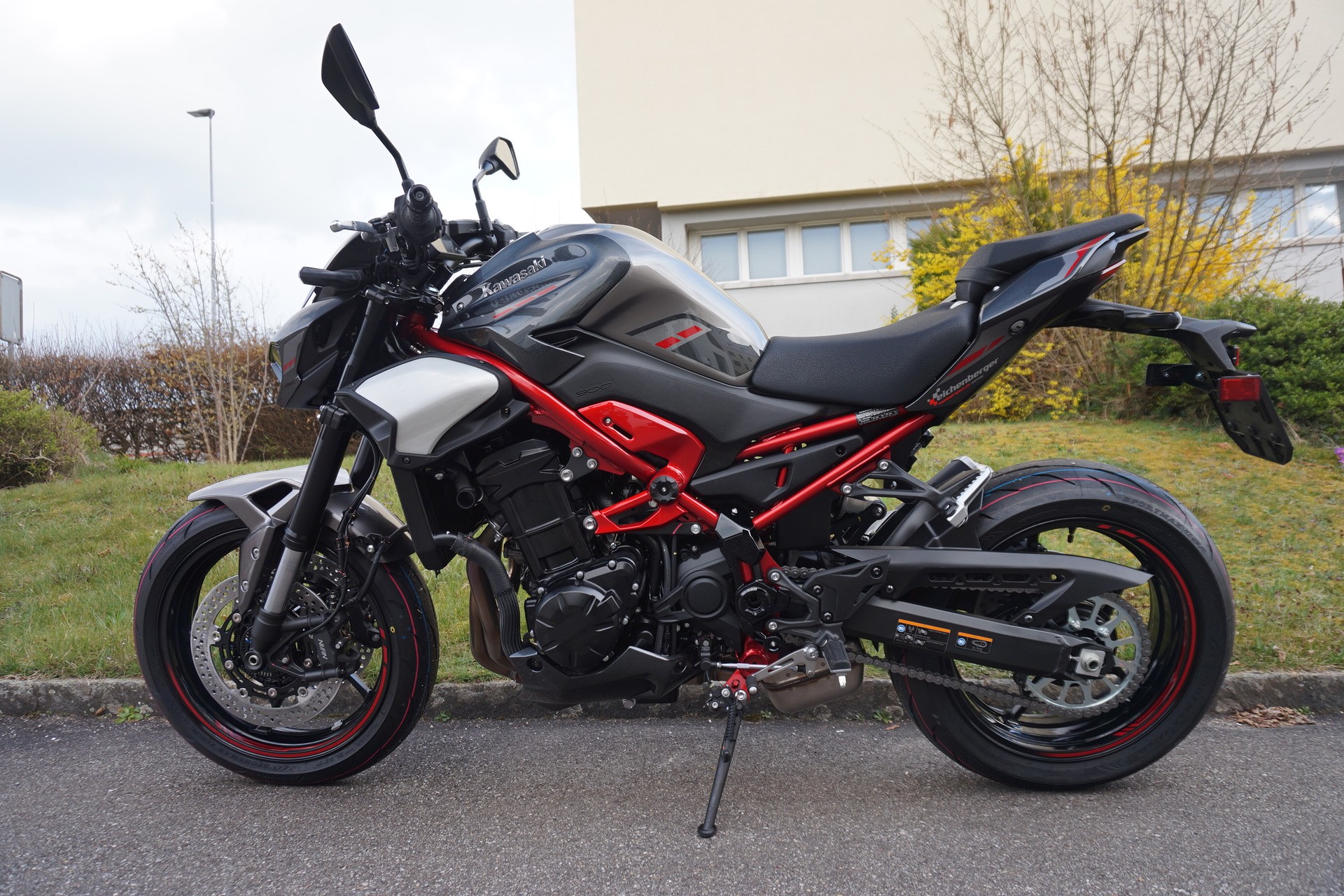 KAWASAKI Z 900 ABS (35kW) MY25-image-7