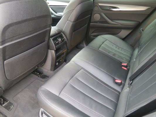 BMW X6 xDrive 30d-image-9