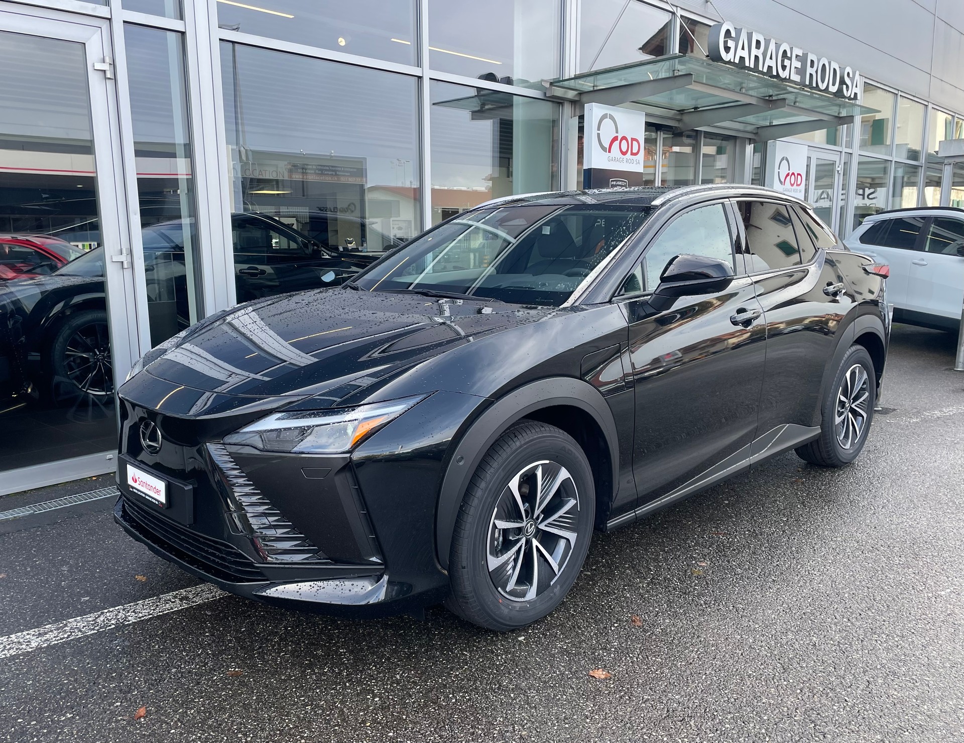 LEXUS RZ 300e 71,4 KW Comfort