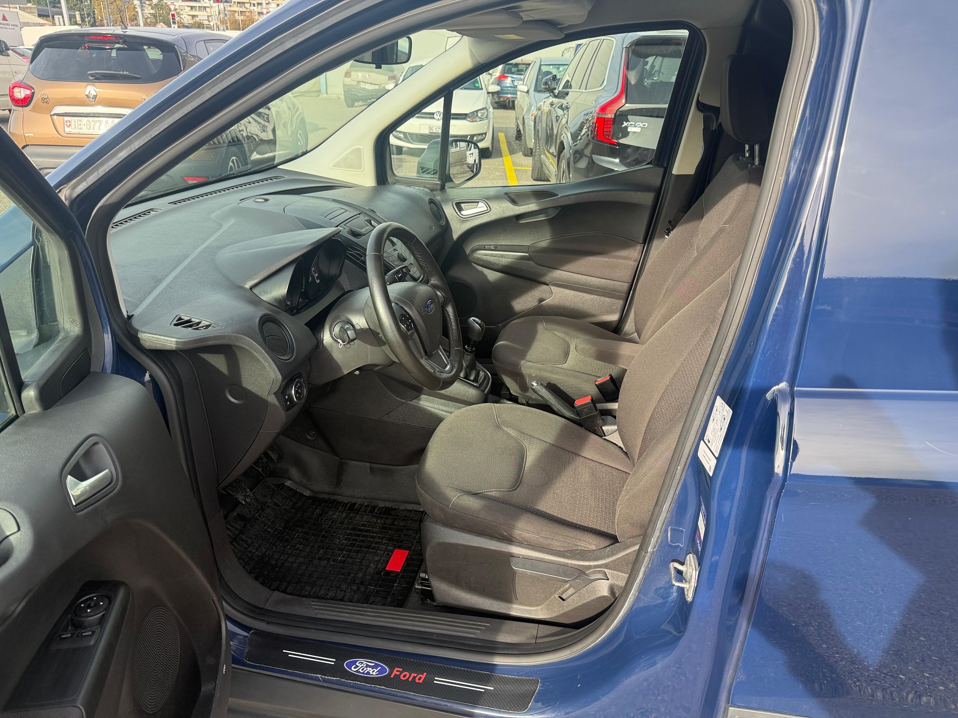 FORD Transit Courier Van 1.0 EcoBoost Limited-image-7