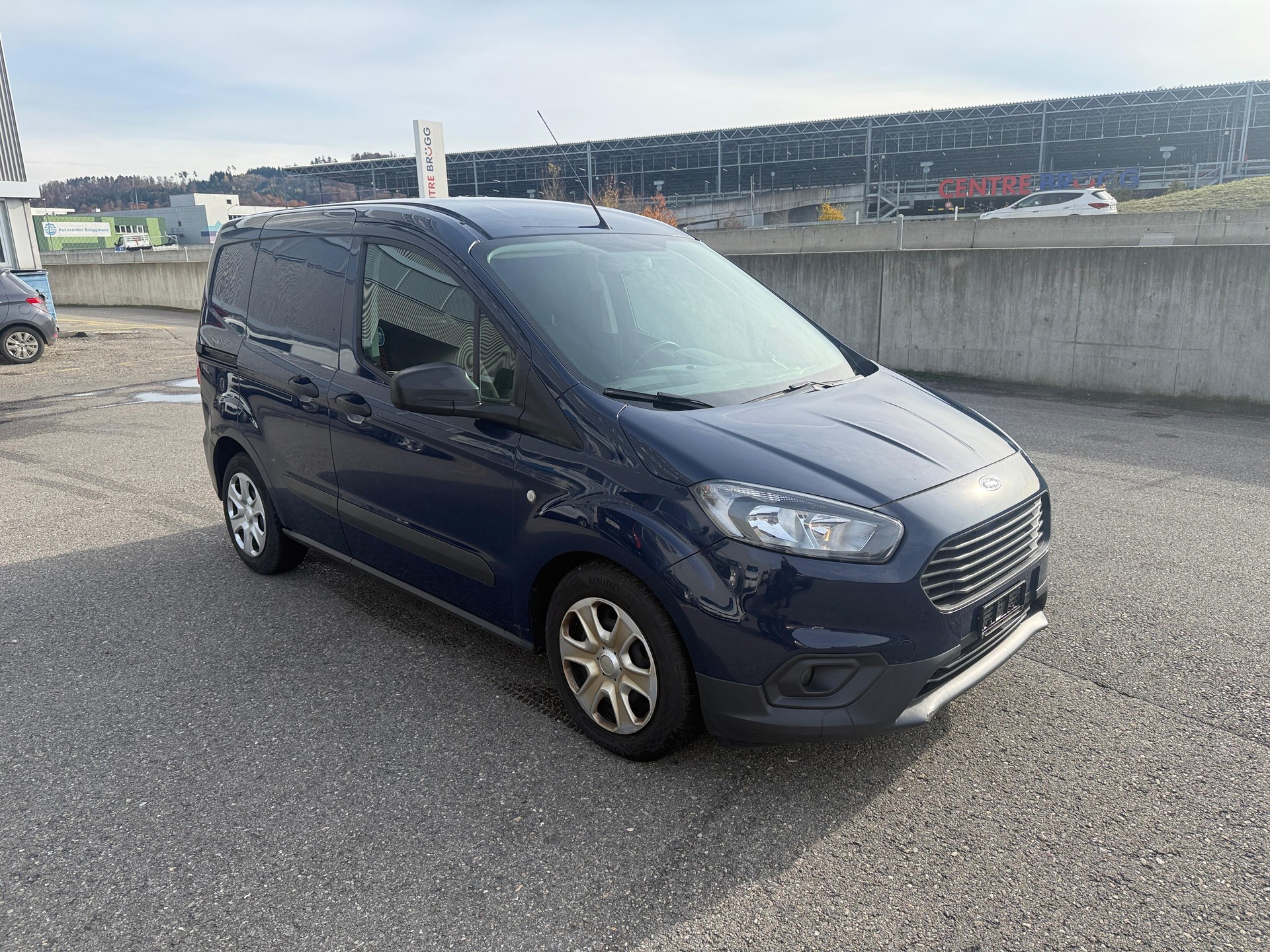 FORD Transit Courier Van 1.0 EcoBoost Limited-image-1