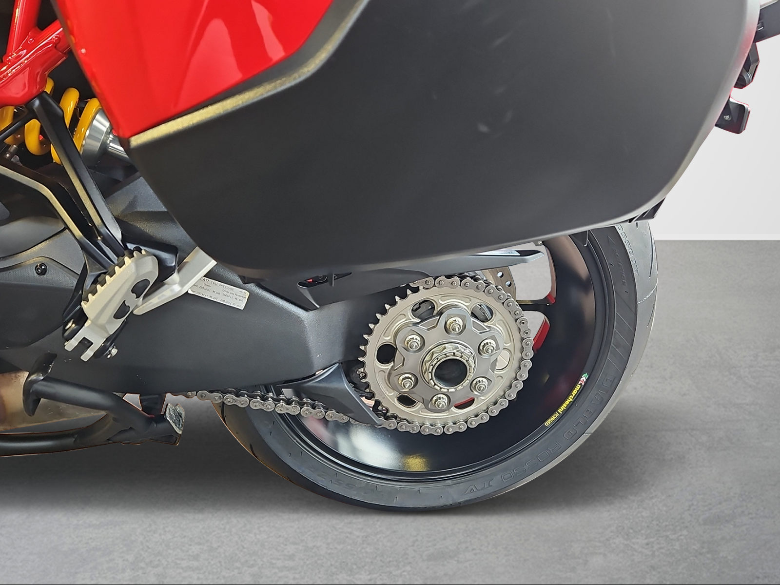 DUCATI Multistrada V4 Pikes Peak Radar-image-3