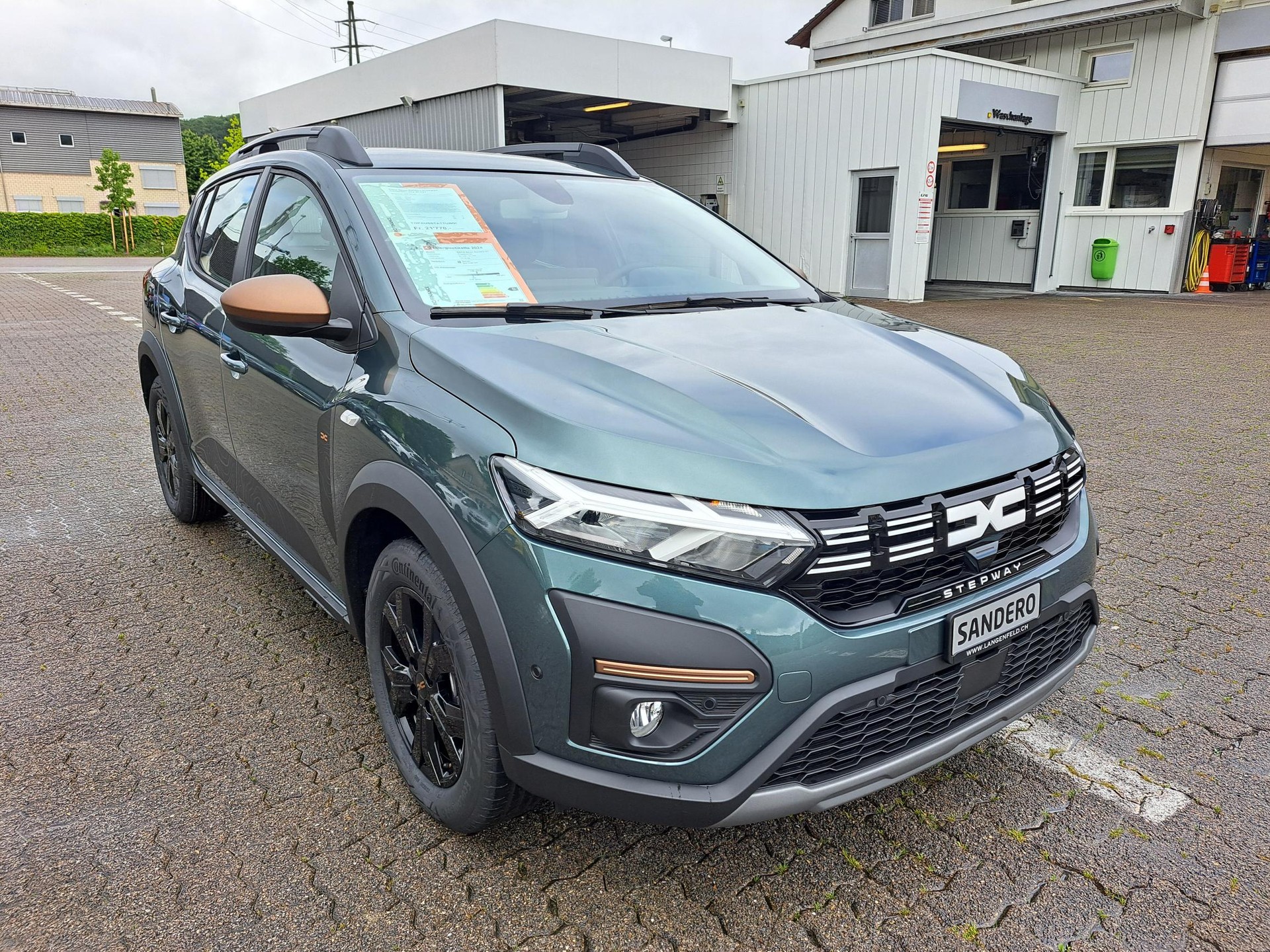 DACIA Sandero Stepway extreme+ TCe 90 auto-image-4