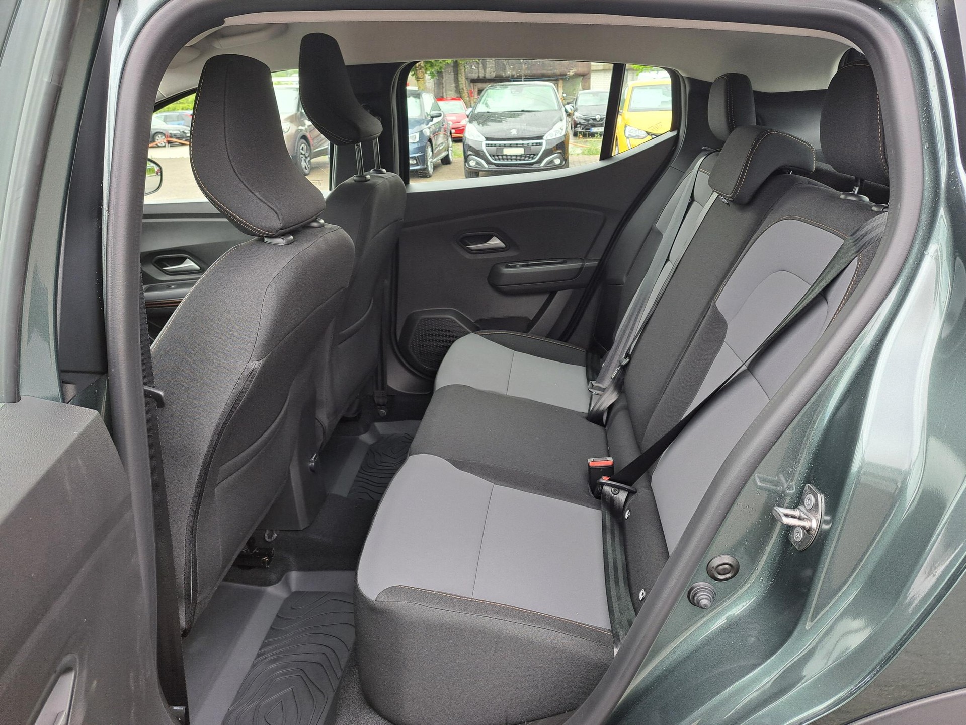 DACIA Sandero Stepway extreme+ TCe 90 auto-image-6