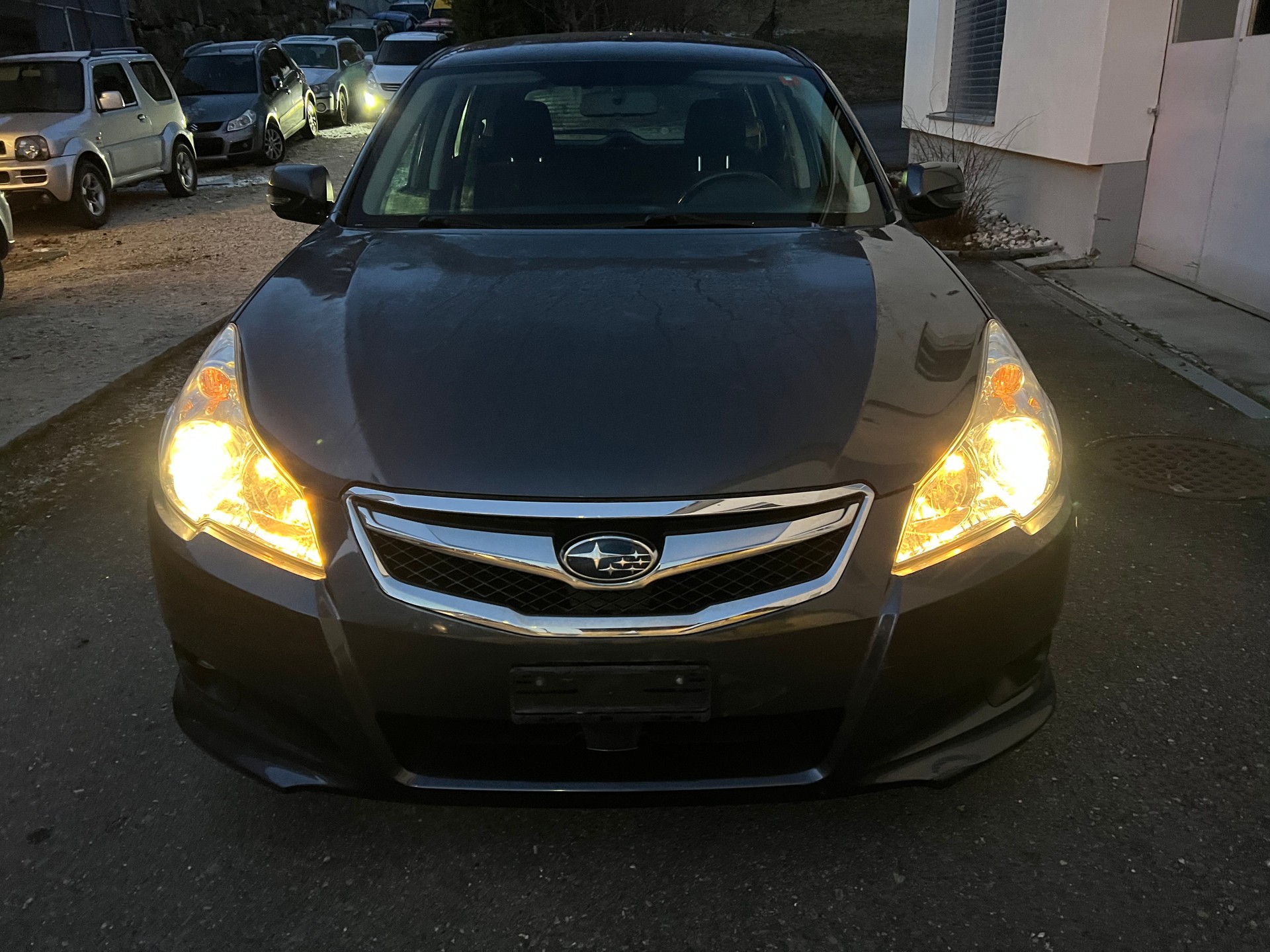 SUBARU Legacy 2.0i Limited AWD Lineartronic