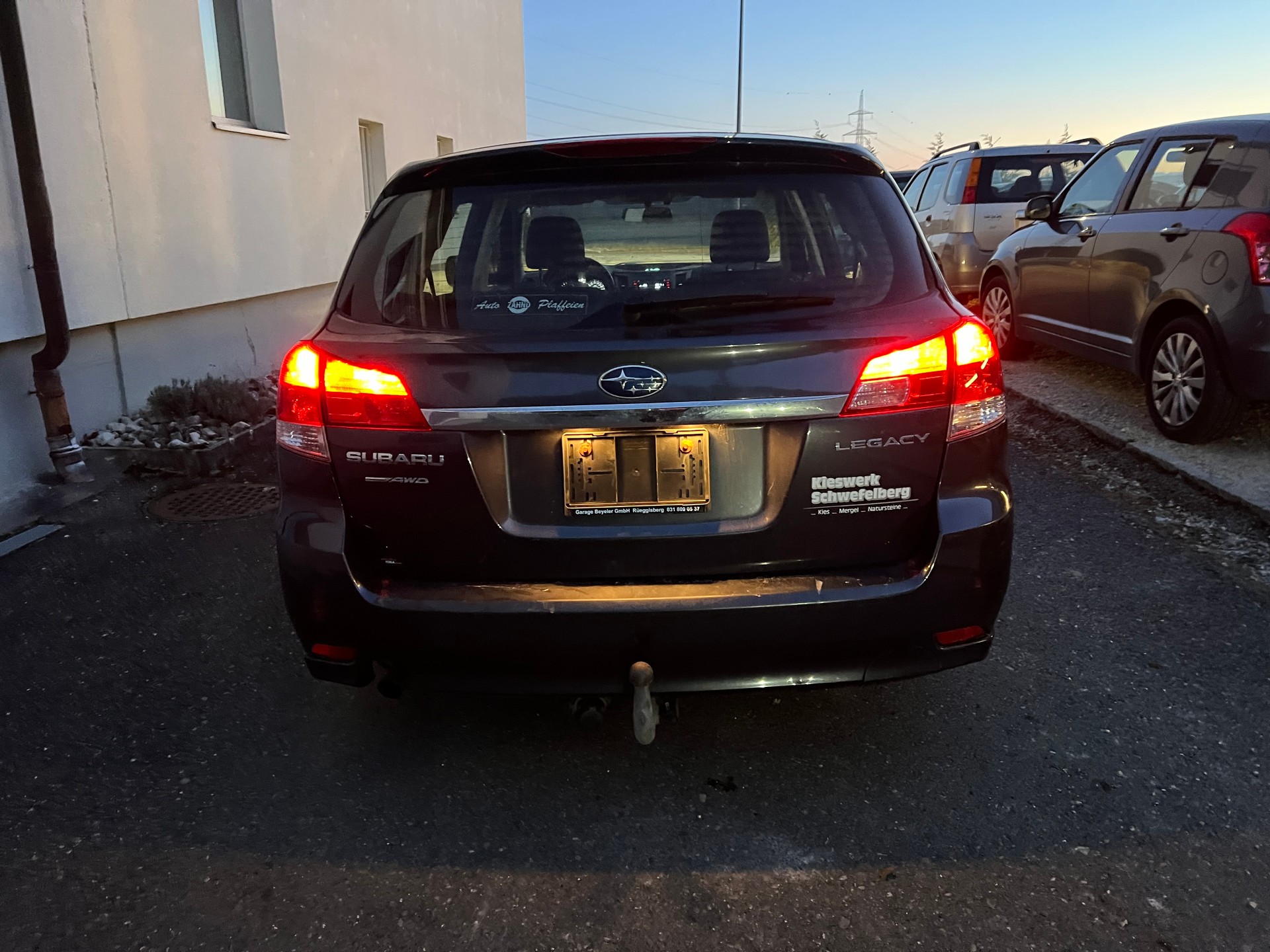 SUBARU Legacy 2.0i Limited AWD Lineartronic-image-8