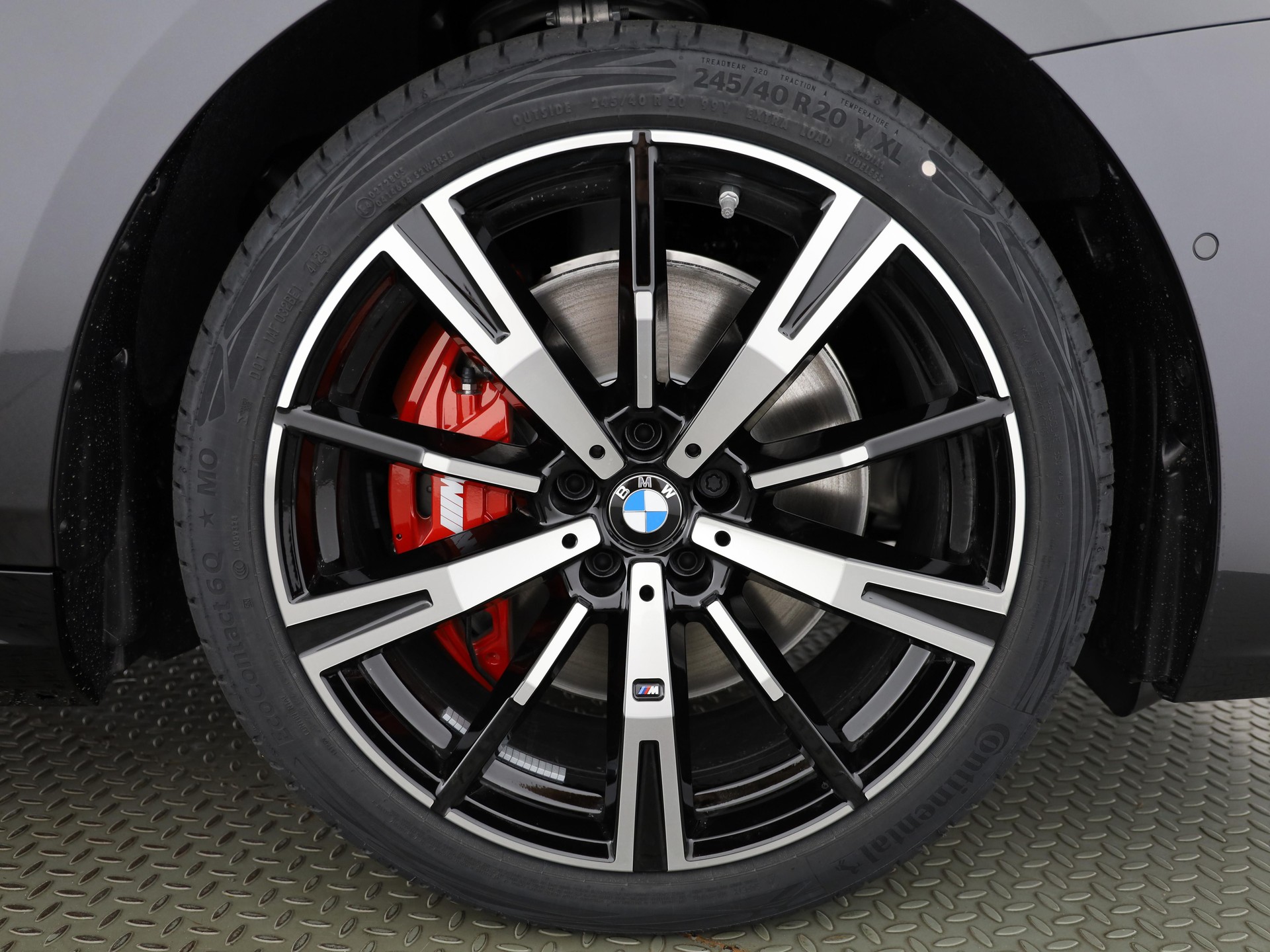 BMW 520d xDrive Touring-image-20