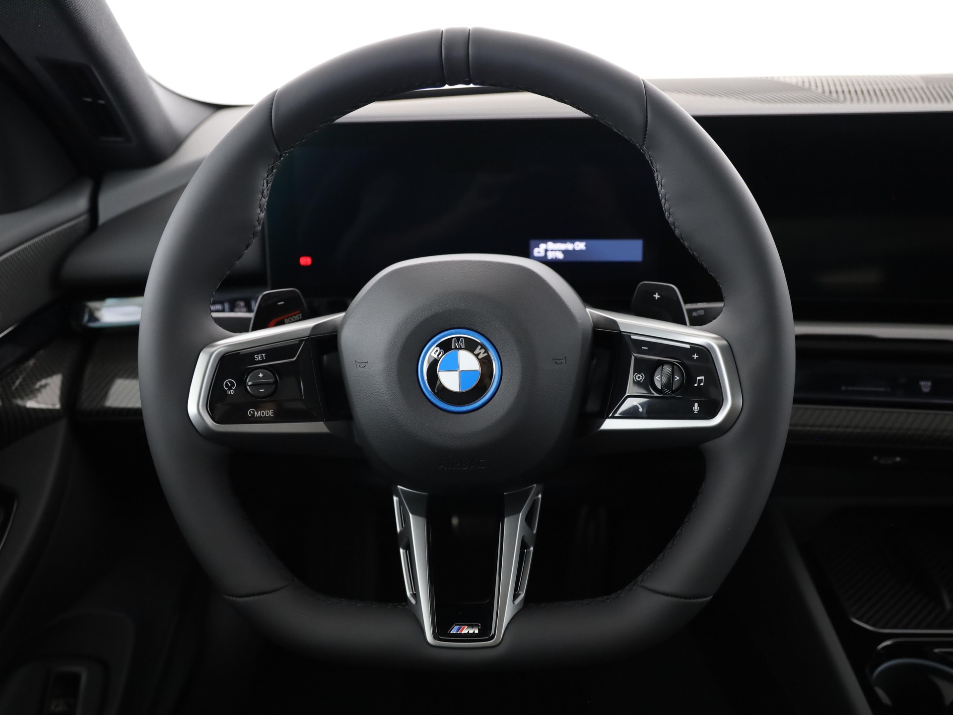 BMW 520d xDrive Touring-image-18