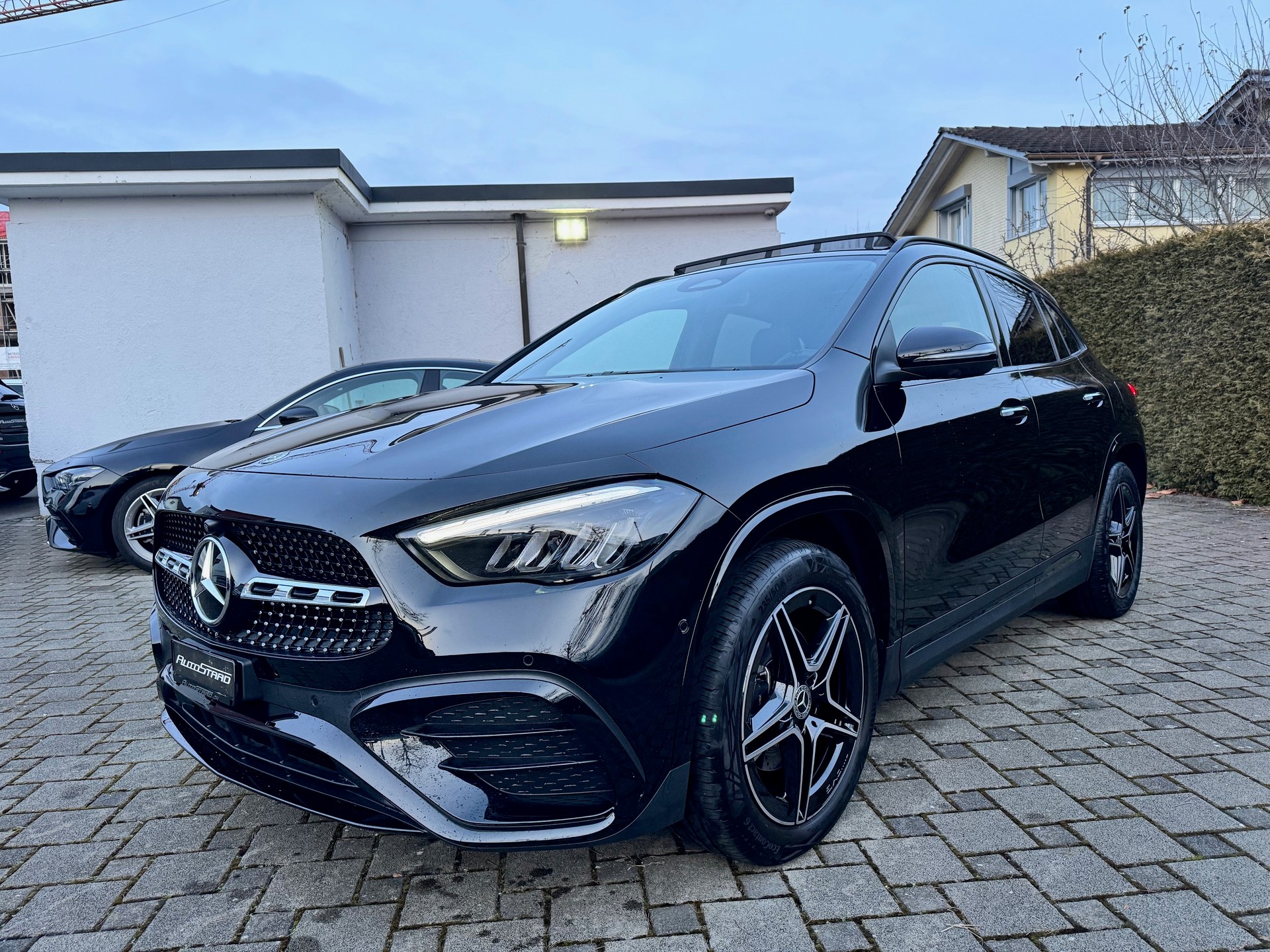 MERCEDES-BENZ GLA 200d AMG Line 4Matic 8G-DCT