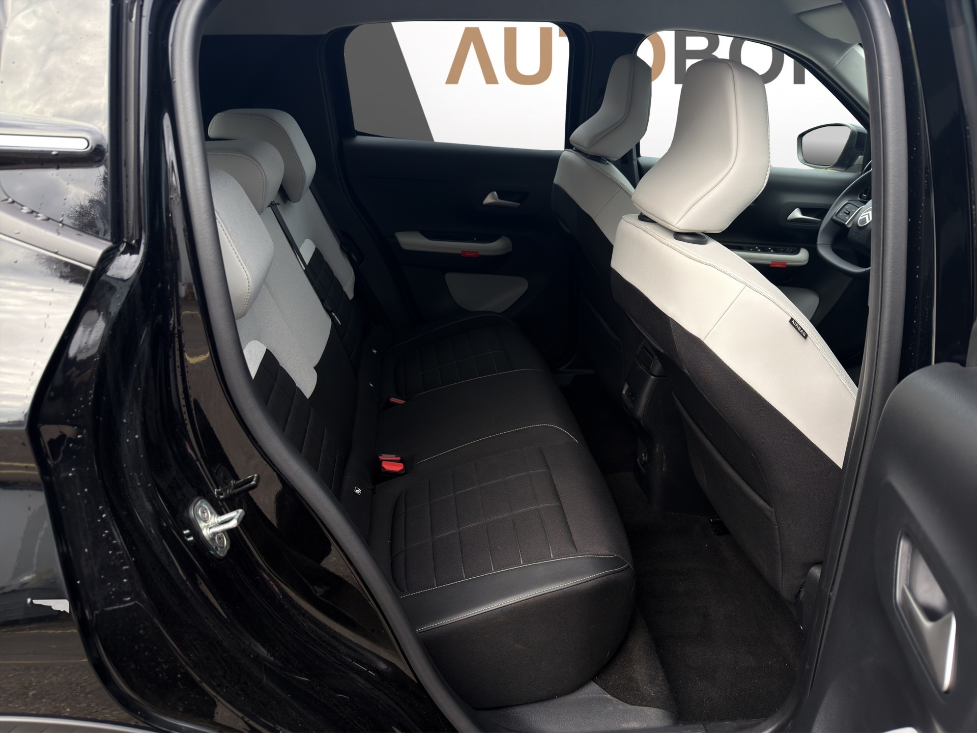 CITROEN e-C3 long range Max-image-11