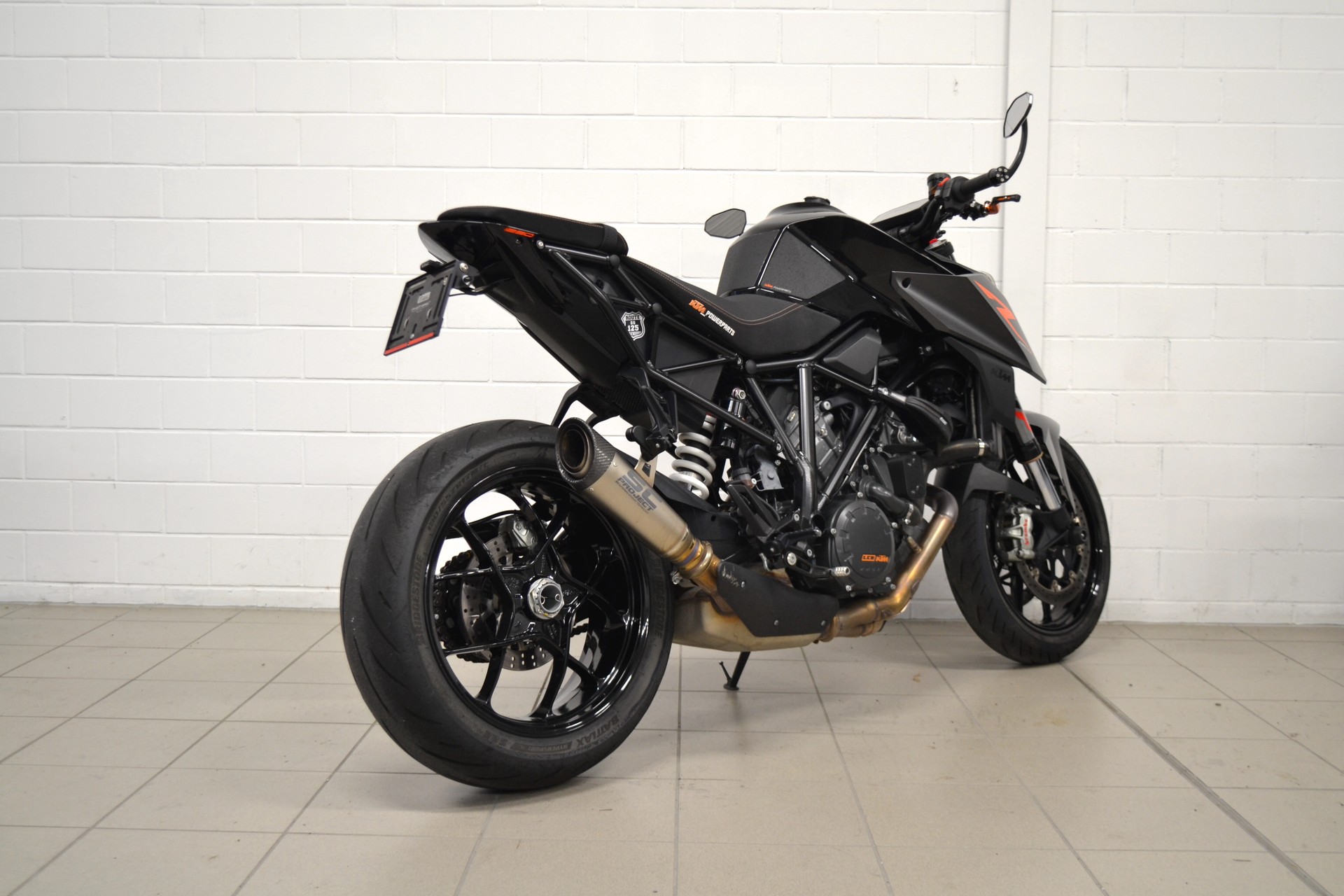 KTM 1290 Super Duke R-image-3