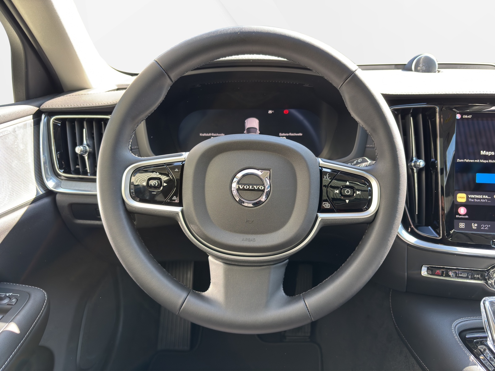 VOLVO V60 2.0 T8 TE Ultra Dark eAWD-image-7