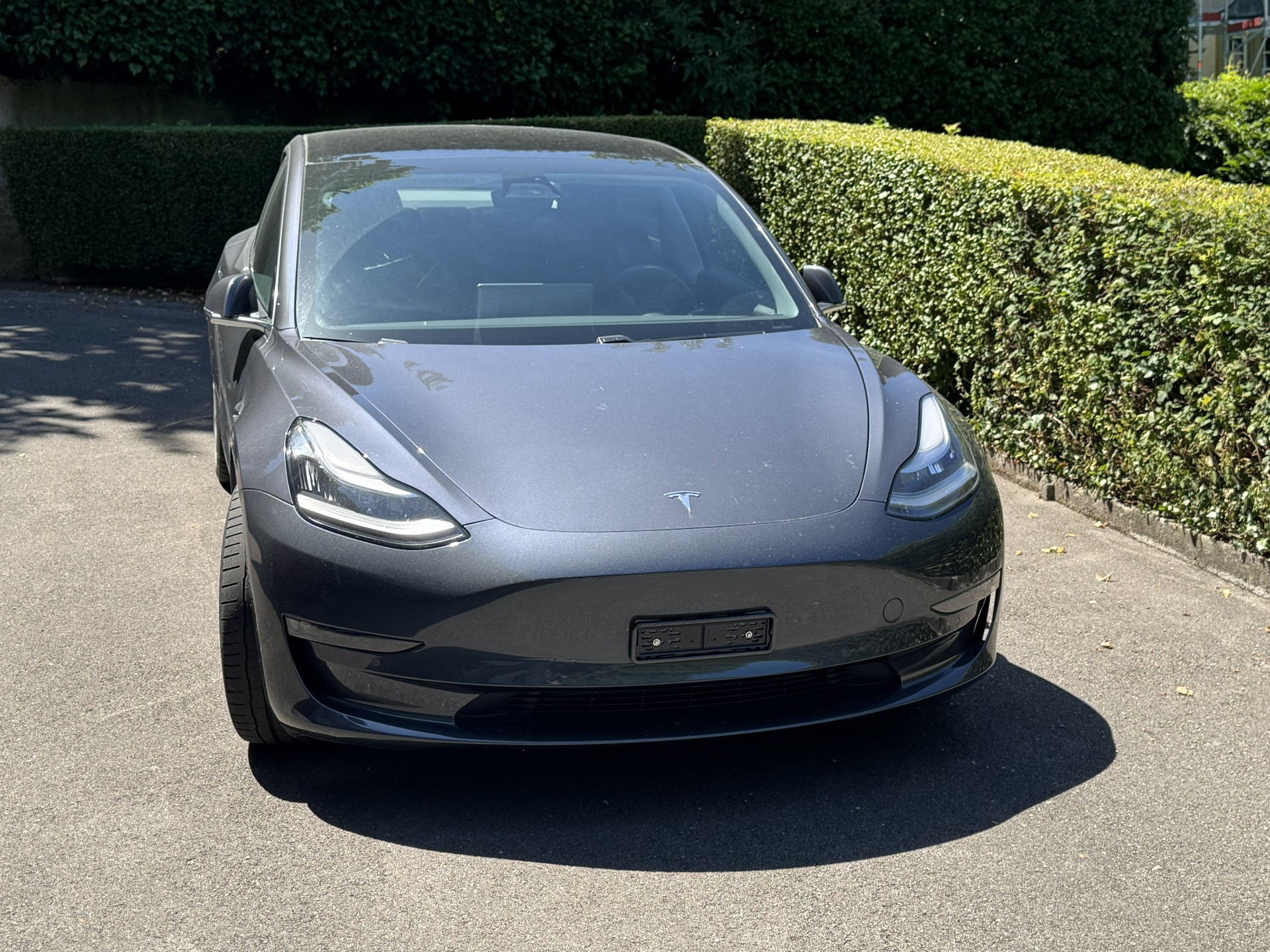 TESLA Model 3 Long Range AWD mit Carbon Fiber Interieur-image-1