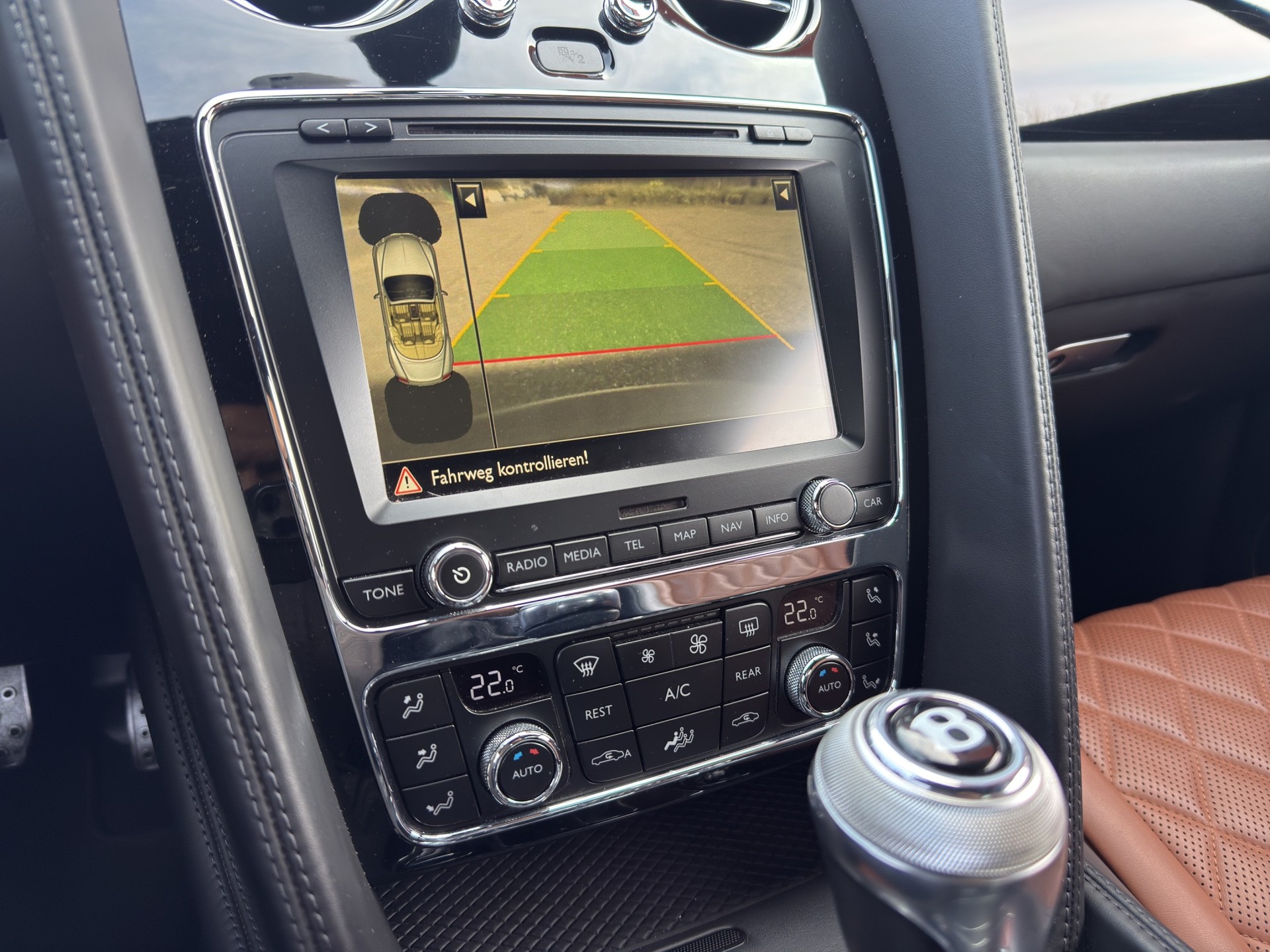 BENTLEY Continental GTC 4.0 V8 S-image-13