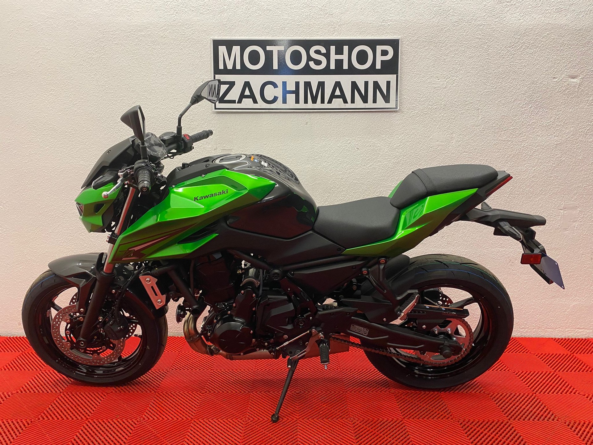 KAWASAKI Z 650 S-image-3