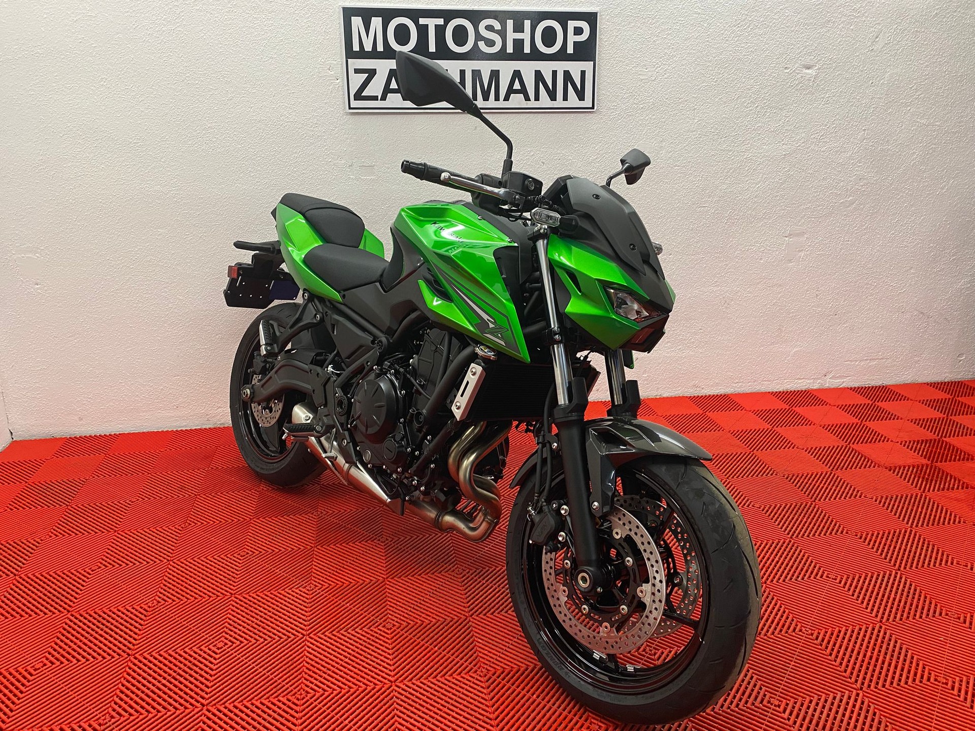 KAWASAKI Z 650 S-image-1