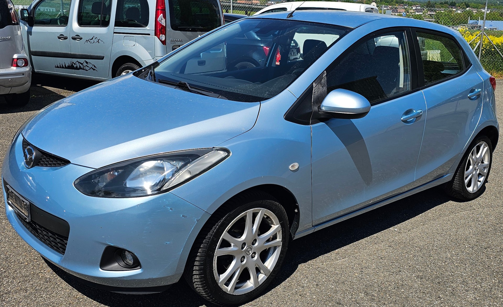 MAZDA 2 1.3i 16V Exclusive