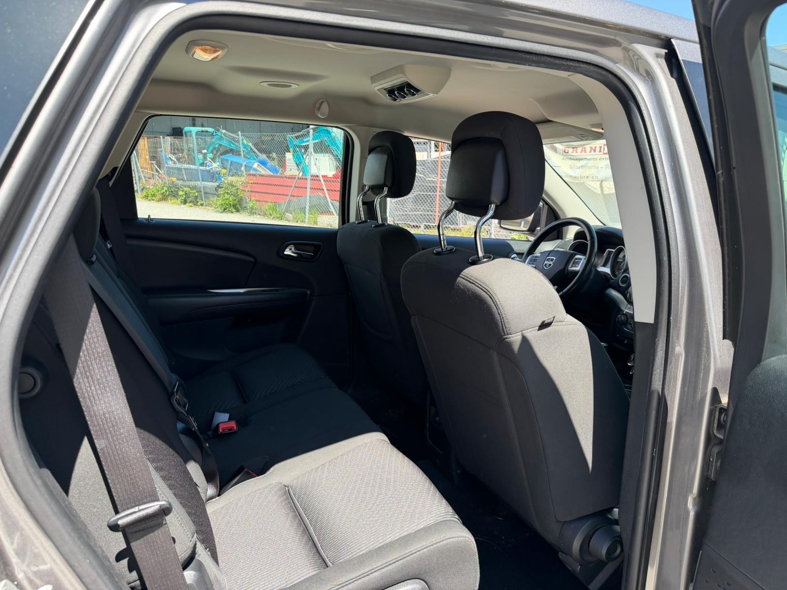 DODGE JOURNEY SXT 2.4-image-10