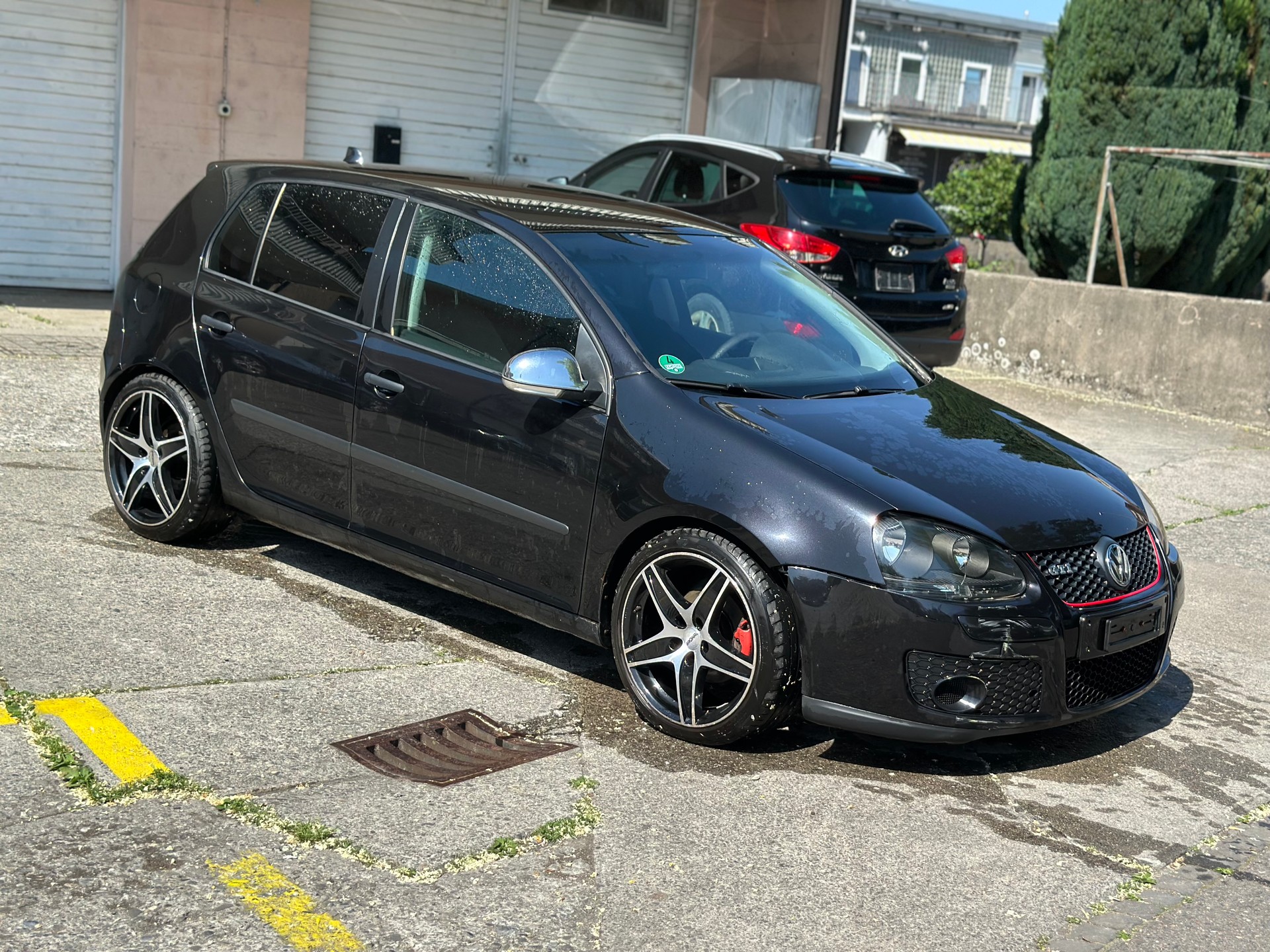 VW Golf 1.6 FSI Sportline-image-1