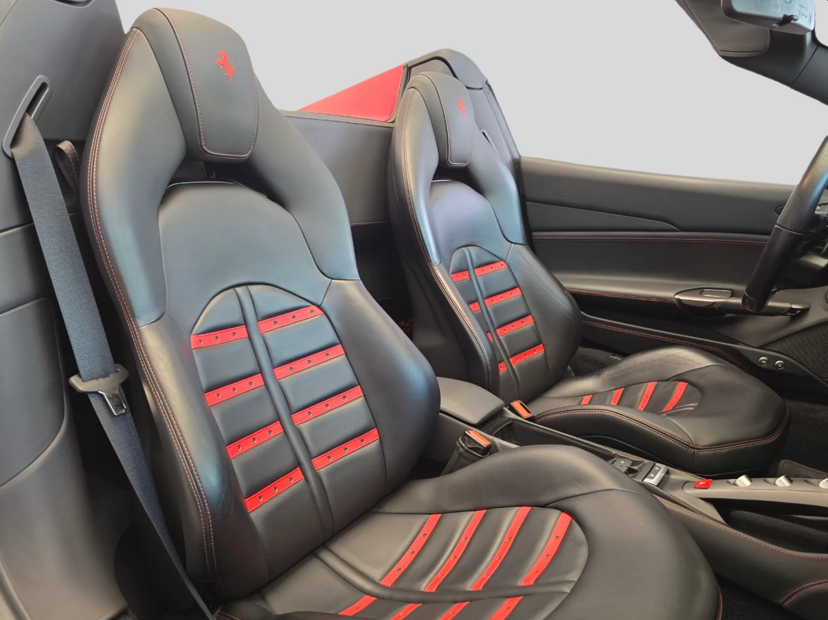 FERRARI 488 Spider 3.9 V8-image-13