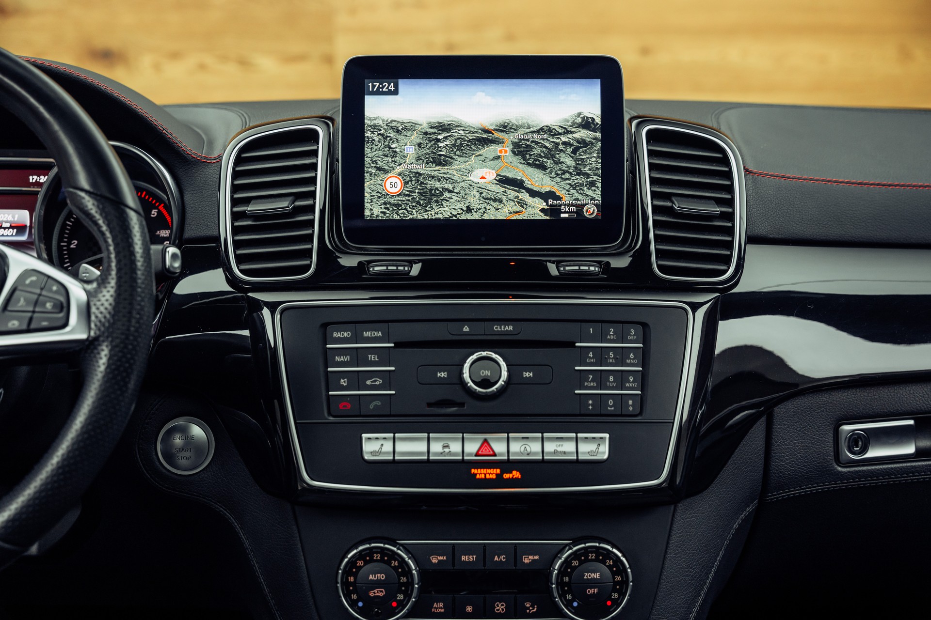 MERCEDES-BENZ GLE Coupé 350 d AMG Line 4Matic 9G-Tronic-image-13