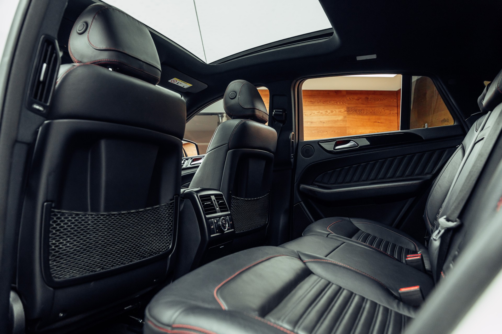 MERCEDES-BENZ GLE Coupé 350 d AMG Line 4Matic 9G-Tronic-image-8