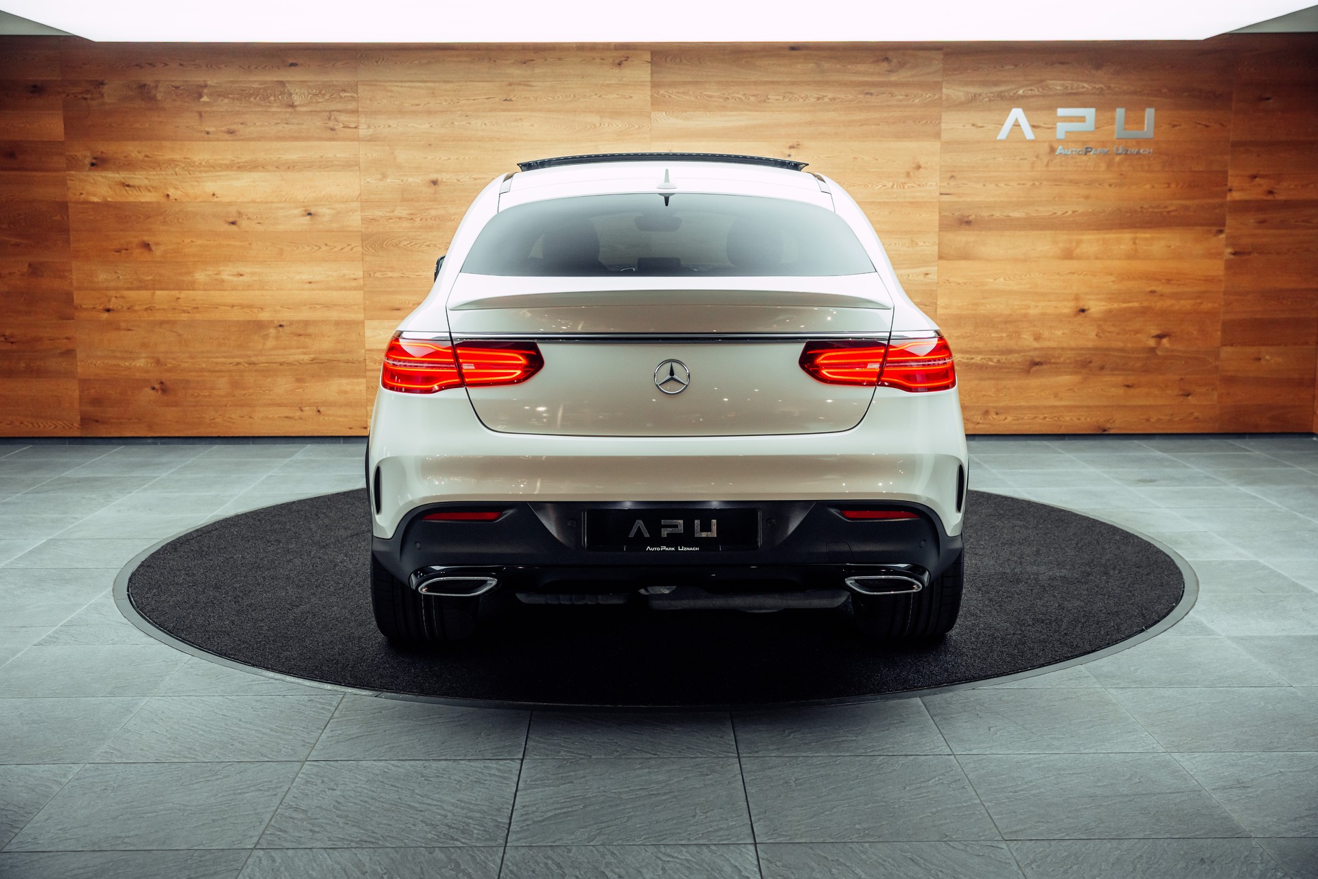 MERCEDES-BENZ GLE Coupé 350 d AMG Line 4Matic 9G-Tronic-image-22