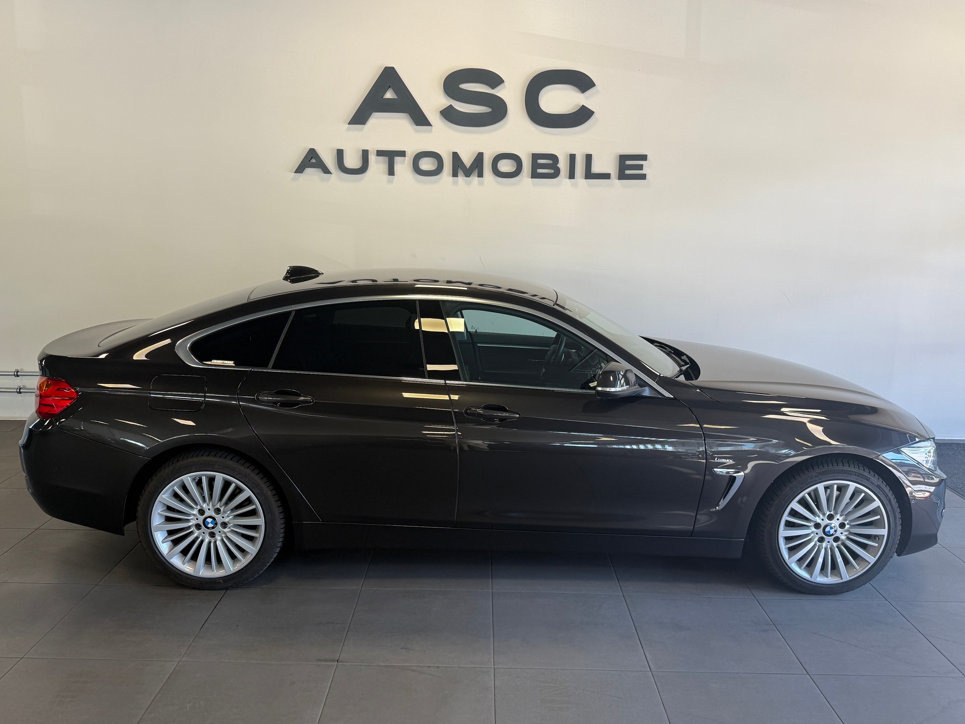 BMW 440i Gran Coupé xDrive Luxury Line Steptronic-showroom-element-2