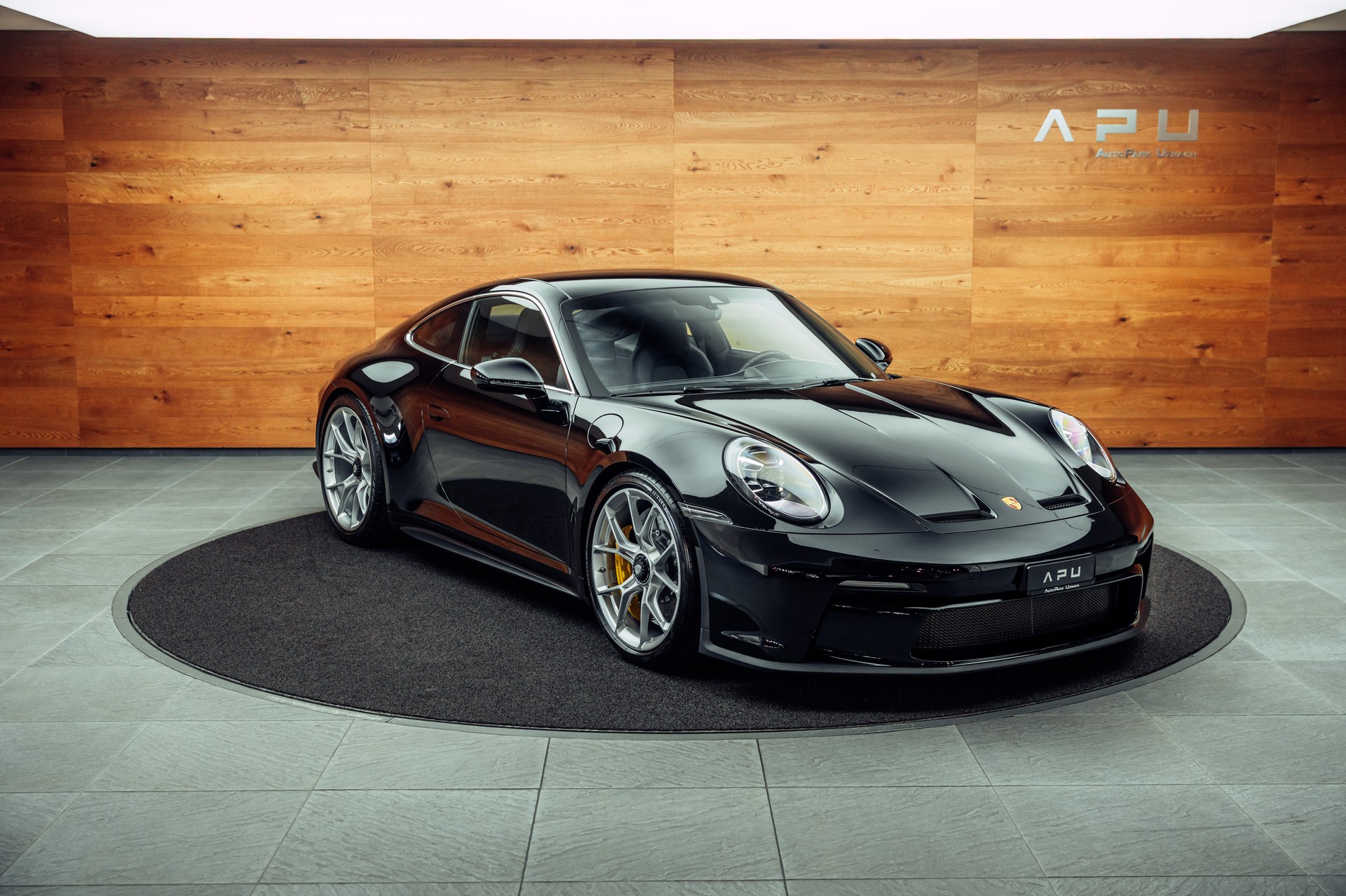 PORSCHE 911 GT3 Touring