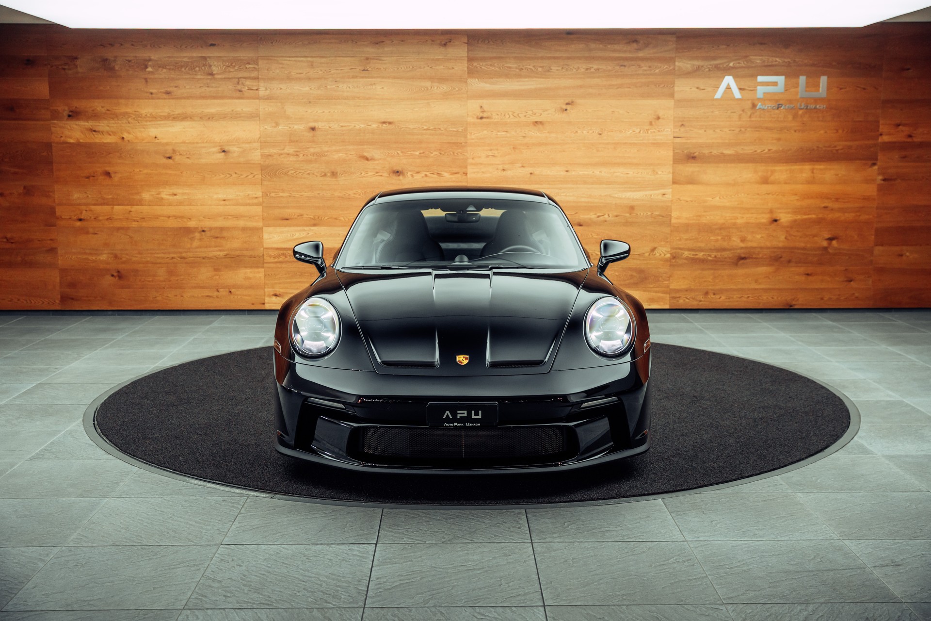 PORSCHE 911 GT3 Touring-image-17