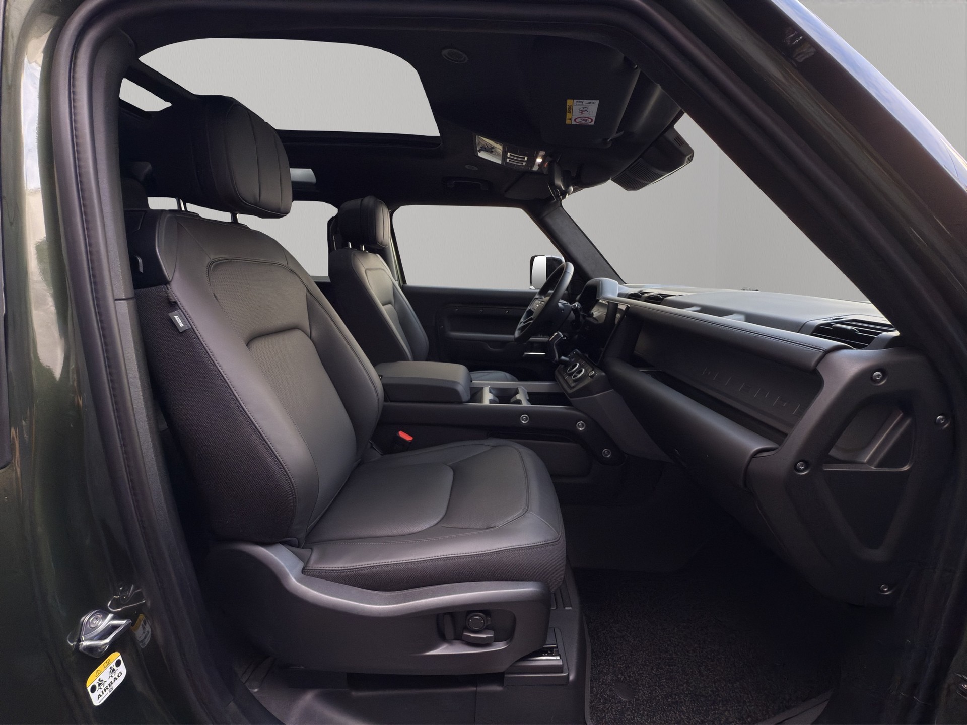 LAND ROVER Defender 90 5.0 V8 X-image-14