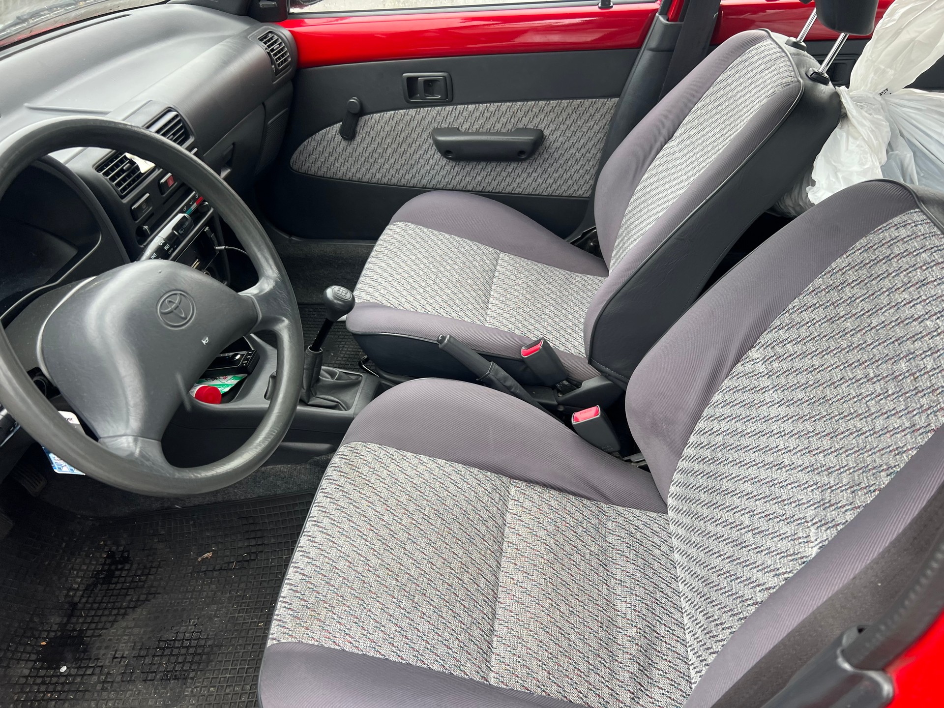 TOYOTA Starlet 1.3 XLi V.I.P.-image-8