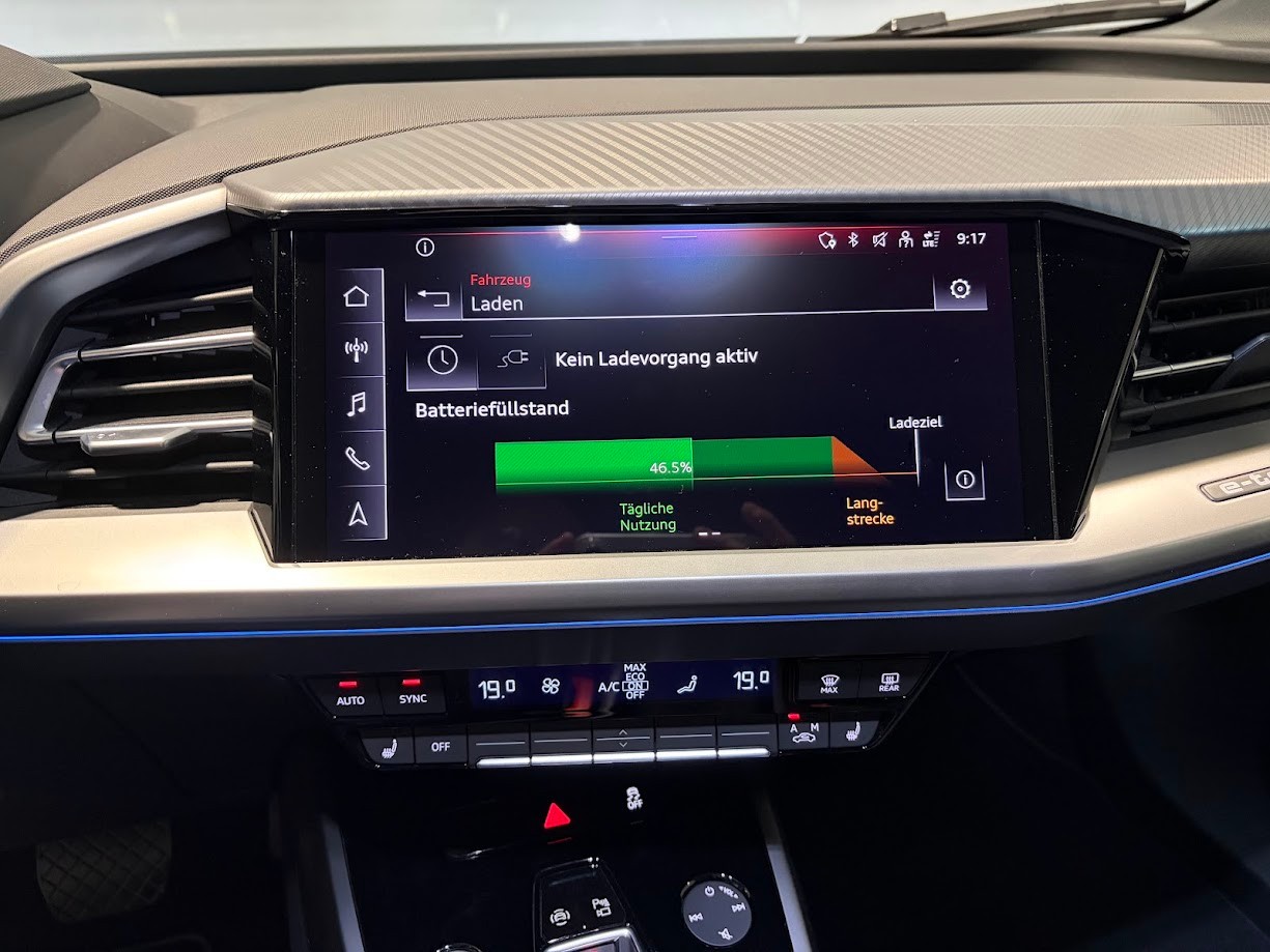 AUDI Q4 e-tron 50 quattro-image-8